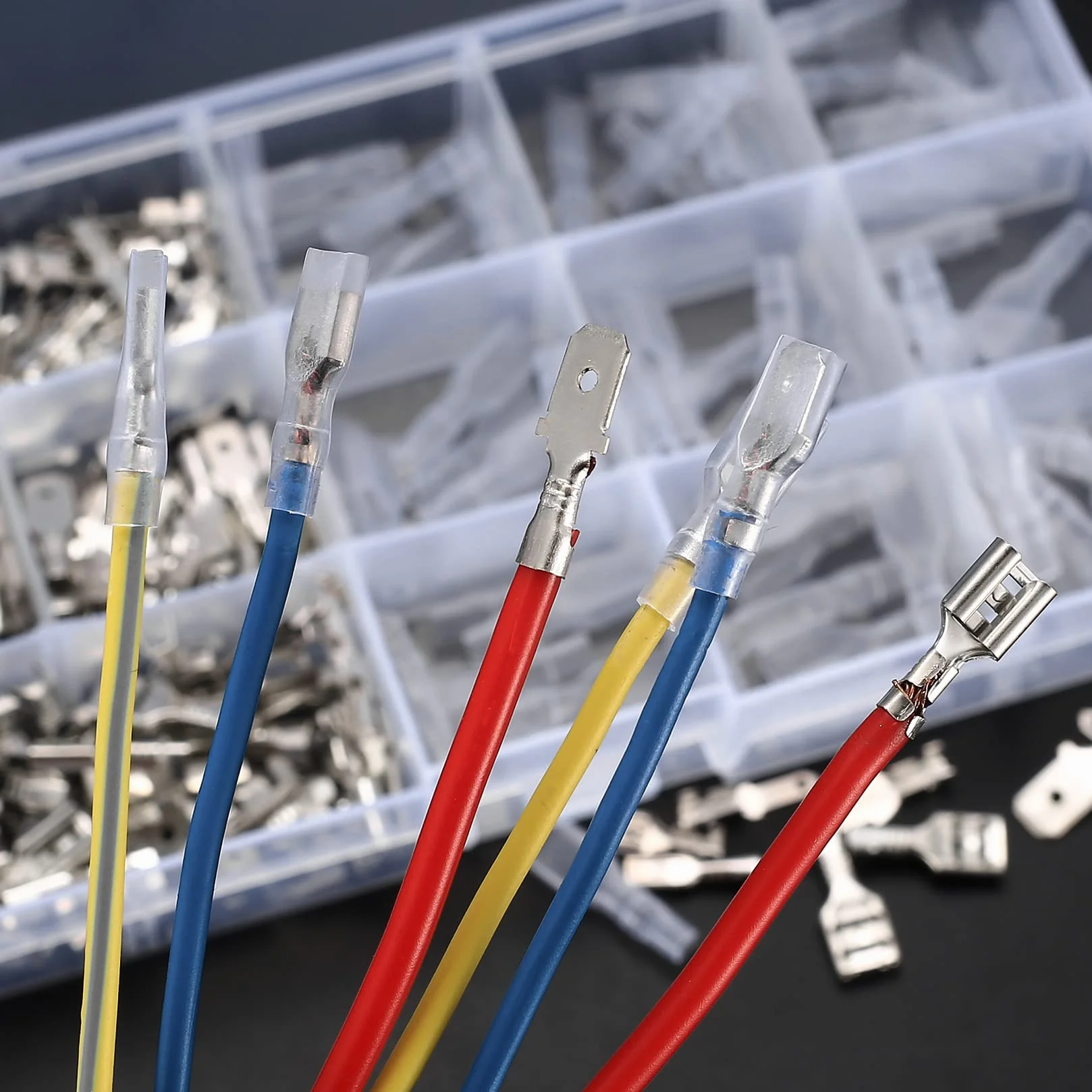 Set de 360 Terminales de Cable, Conectores de Empalme Plano, 2,8mm 4,8mm 6,3mm Conector Macho y Hembra, Terminales de Cable con Funda Aislante, Conectores Eléctricos de Crimpado