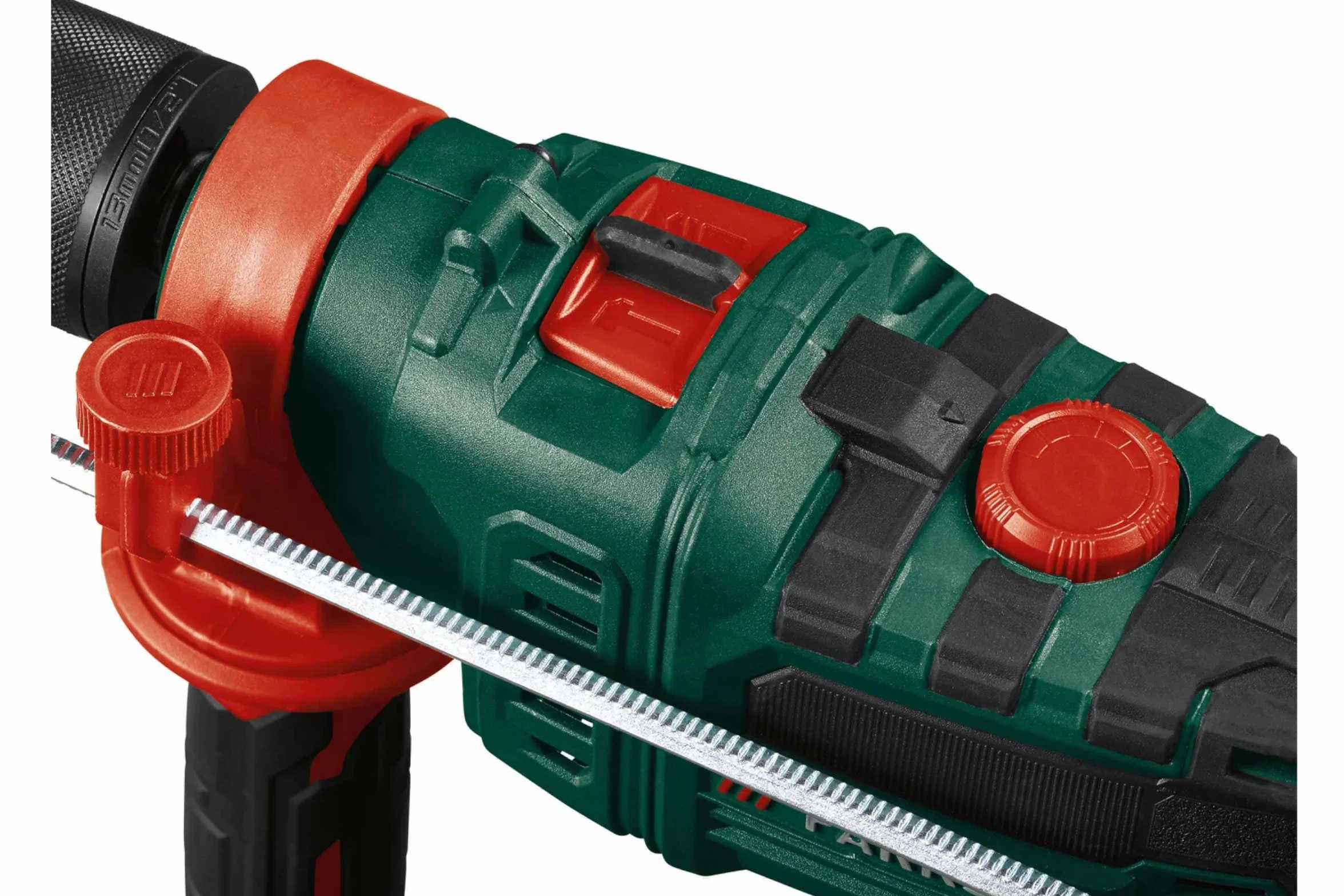 Taladro de percusión Parkside 750w PSBM 750 B3 Ideal para perforar hormigón, piedra, metal o madera. Incluye un tope de profundidad de metal. Viene con un enchufe de Reino Unido