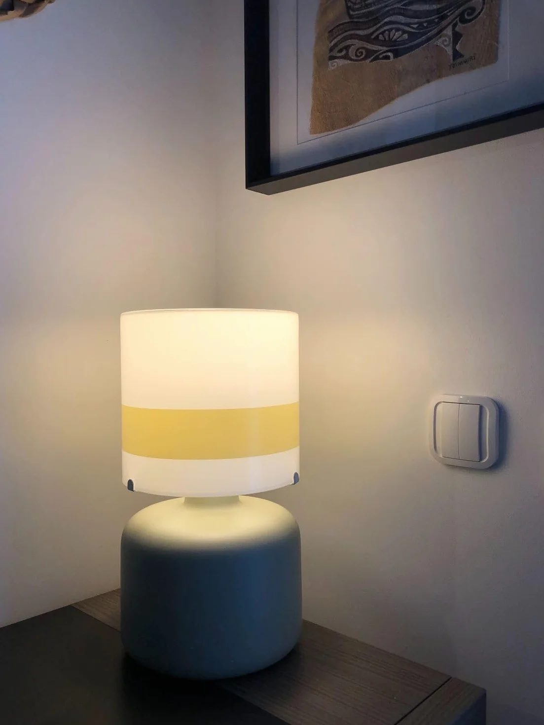 Nodon - Philips Hue Interruptor Inalambrico Sin Pilas Ni Batería - Zigbee | Interruptor Inteligente para Intensidad Luminosa - Instalación Rápida - Smart Switch Compatible con Bridge Philips Hue v2