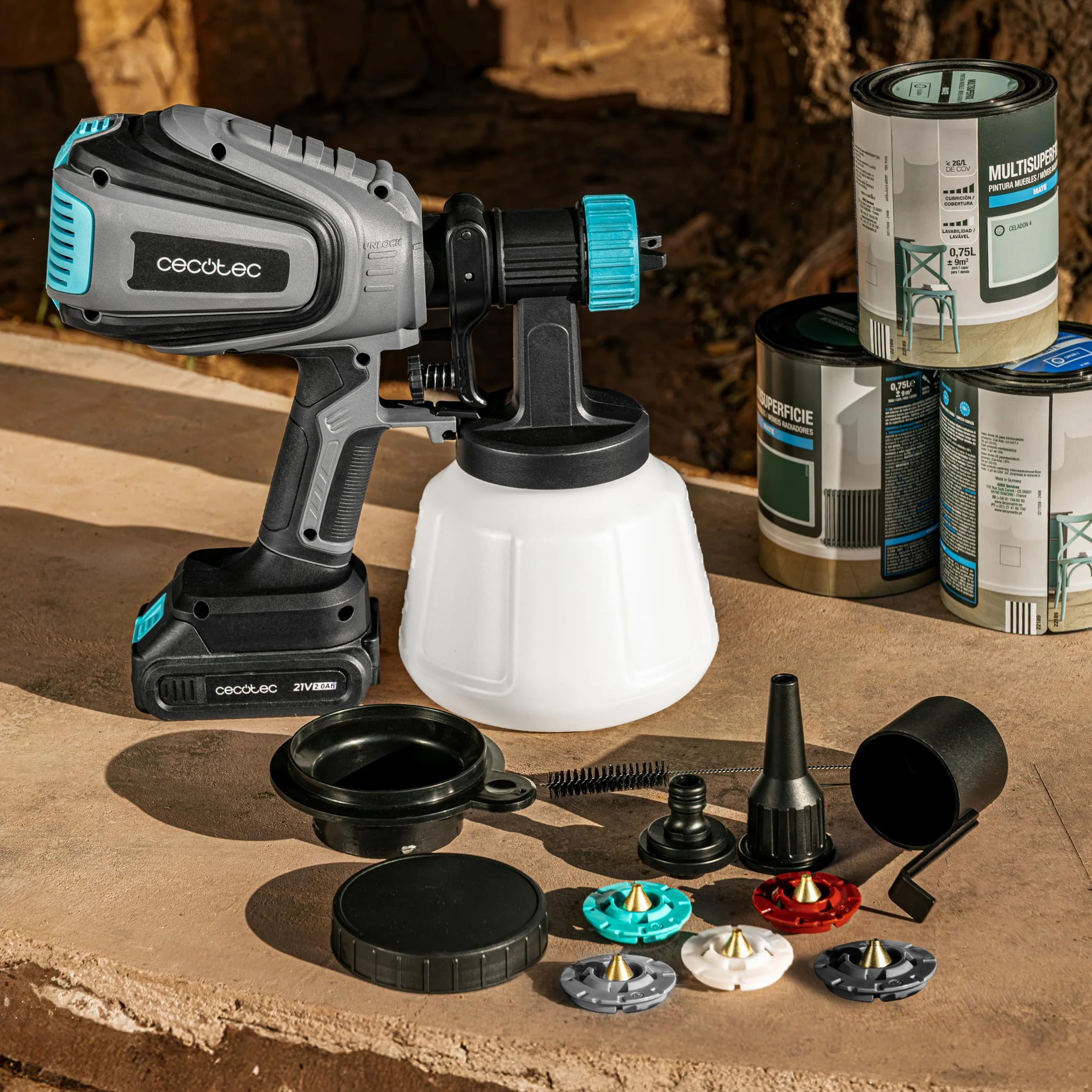 Cecotec Pistola de Pintura a Batería TotalPaint 4000 Liberty. Precisión de 14kPa, Incluye 5 Boquillas, Contenedor de 1200ml, Caudal Máximo 800ml/min, Incluye 5 Boquillas y Accesorios