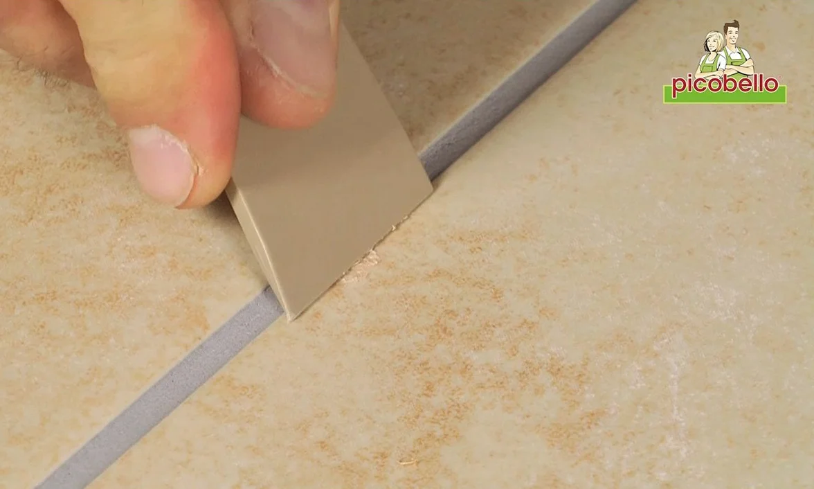 Picobello G61650 - Kit de reparación de azulejos de pared o suelo (tamaño pequeño), color blanco y gris
