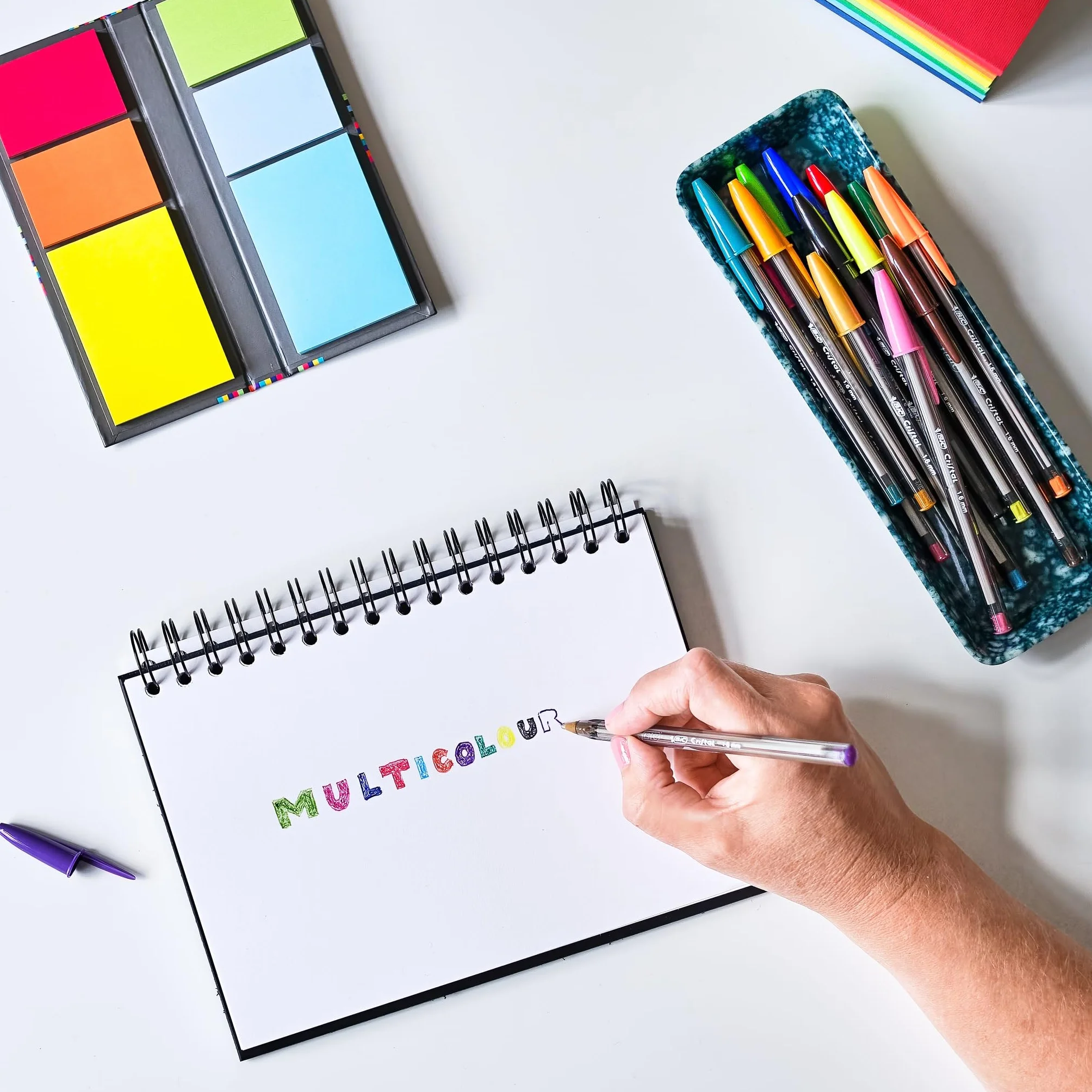 BIC Cristal Multicolour Bolígrafos de Punta Ancha 1,6 mm Colores Surtidos Pack 15 Unidades