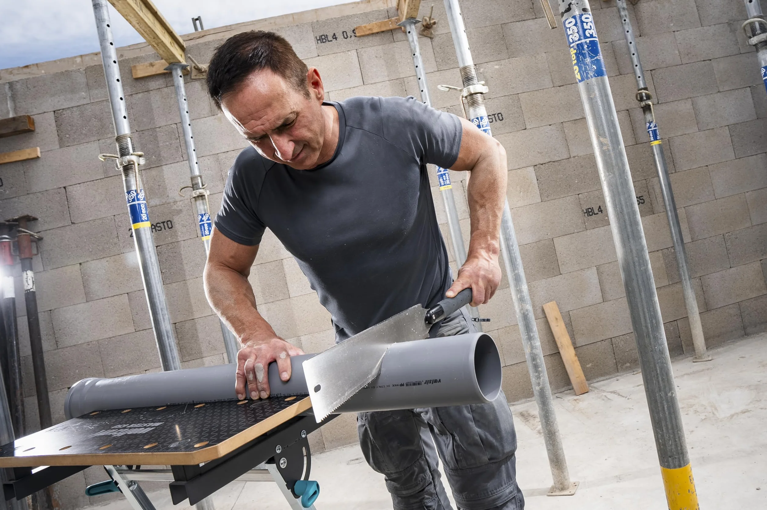 wolfcraft Sierra japonesa, 330 mm I 6955000 I Para cortar madera y plástico con facilidad, ideal para rodapiés, cortes finos en cualquier proyecto de carpintería y en jardinería