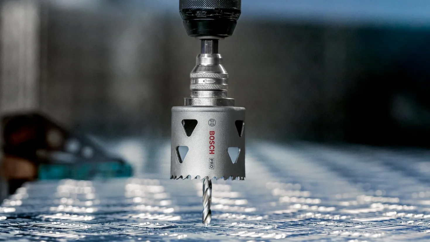 Bosch 1x Sierra de corona PRO Multi Material (para Madera blanda, Cartón-yeso, Ø 68 mm, Professional Accesorios Taladro)