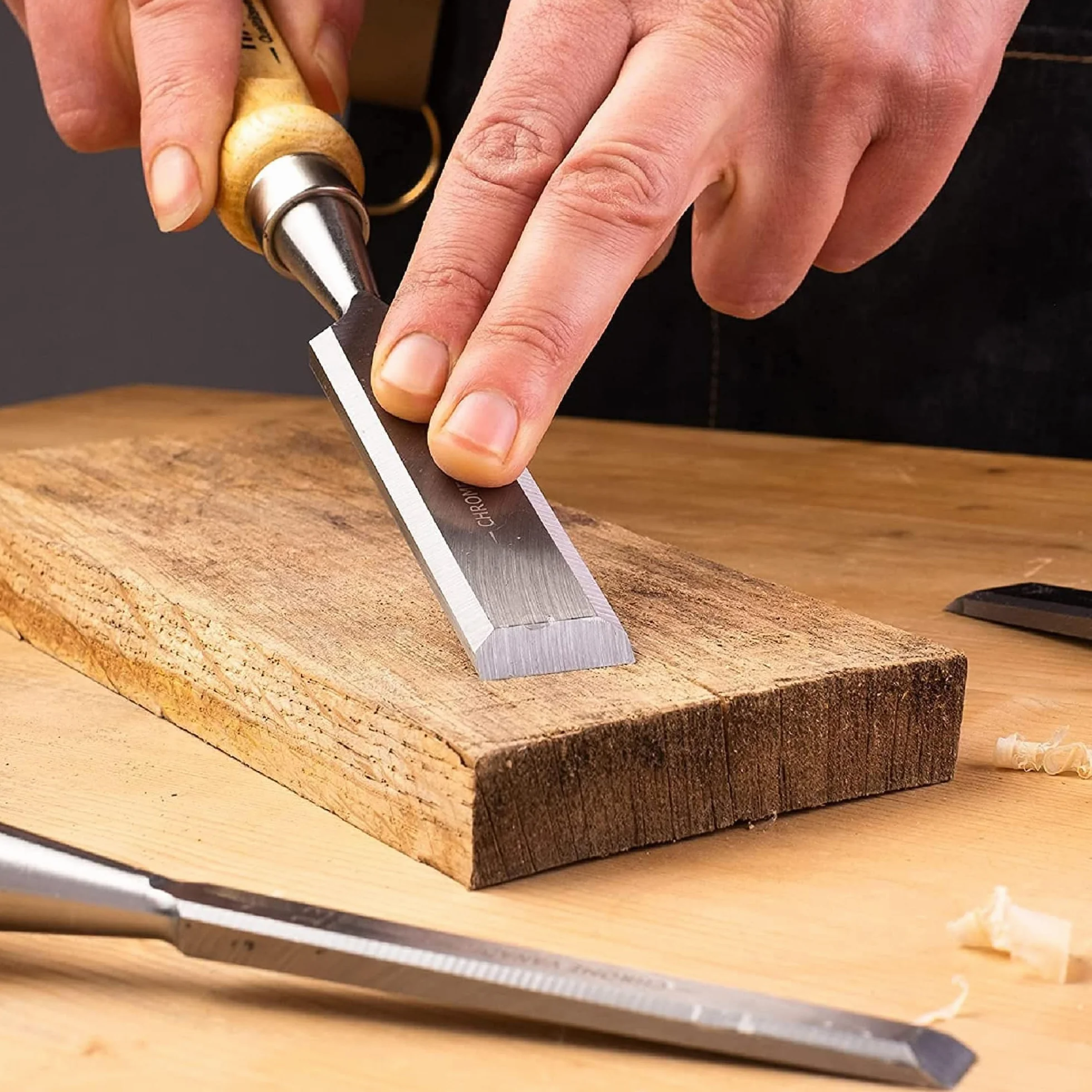 Formones para Madera Profesional - Juego 6x Cinceles para Madera 2x Piedras de Afilar con Maletín - Apto Principiantes y Profesionales del Bricolaje