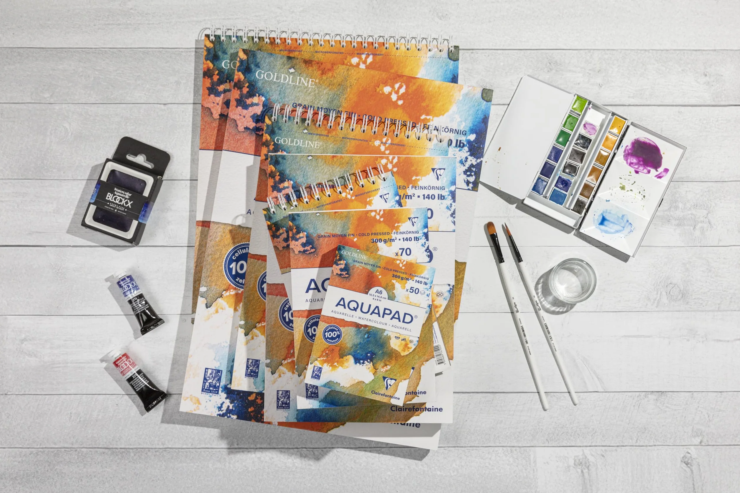 Clairefontaine Bloc spiralé micro-perforé Aquapad A5 14,8x21 cm 300g 25 Feuilles Papier Aquarelle Blanc Grain Moyen Fin