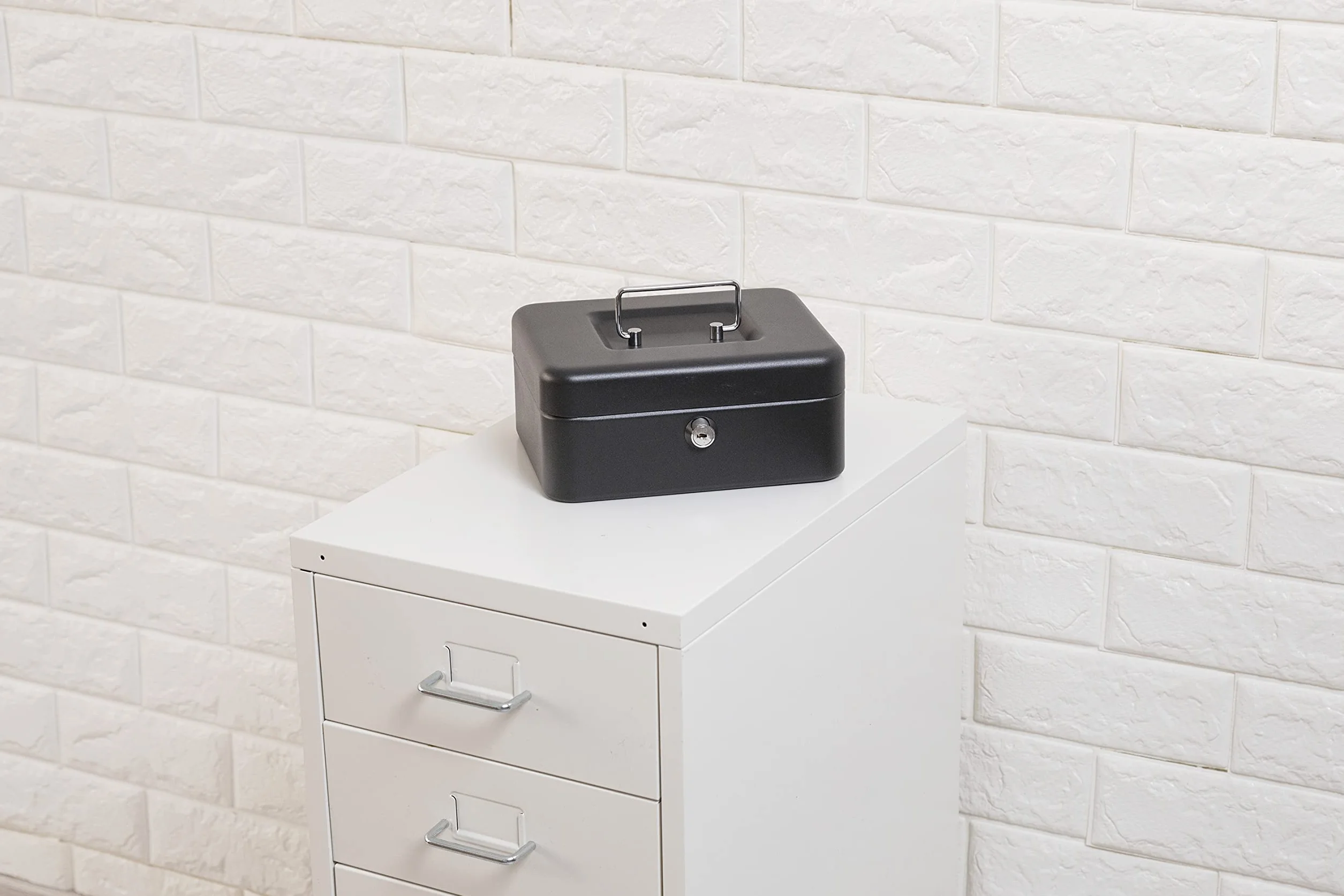 ARREGUI Caja Caudales con Llave C9624-EUR Caja de Seguridad Acero 20 cm Negro