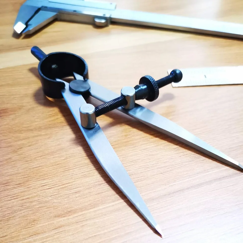 Brújula profesional de cuero 4 pulgadas divisor ala resorte precisión trazado metal carpintería metalurgia