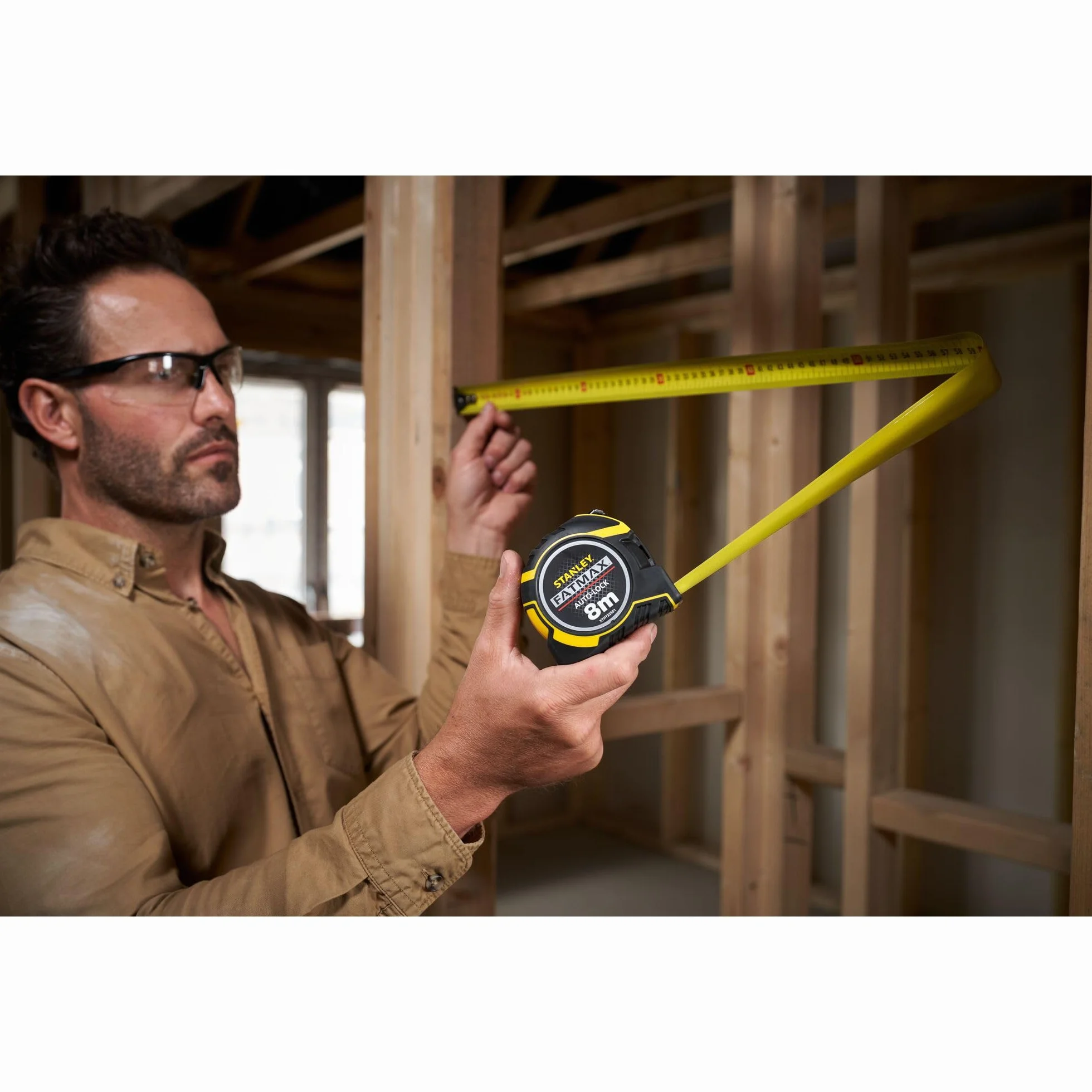 STANLEY FATMAX Flexómetro AutoLock 8m x 32mm Cinta ancha Gancho magnético