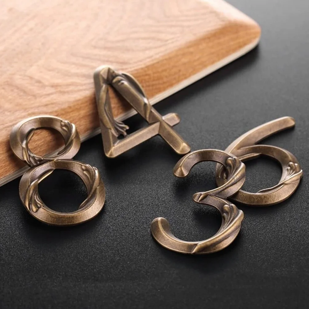 Números de casa, números de puerta de entrada, número de casa con patrón desgastado de latón del 0 al 9, número de metal for habitación de hotel con dirección exterior, 1 pieza(2)
