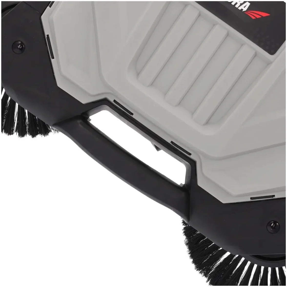 DEDRA Barredora de mano, 3 cepillos, 650 mm de ancho, depósito de 18 l, capacidad: 2600 m2/hora, manillar ajustable, ruedas resistentes, mango ergonómico