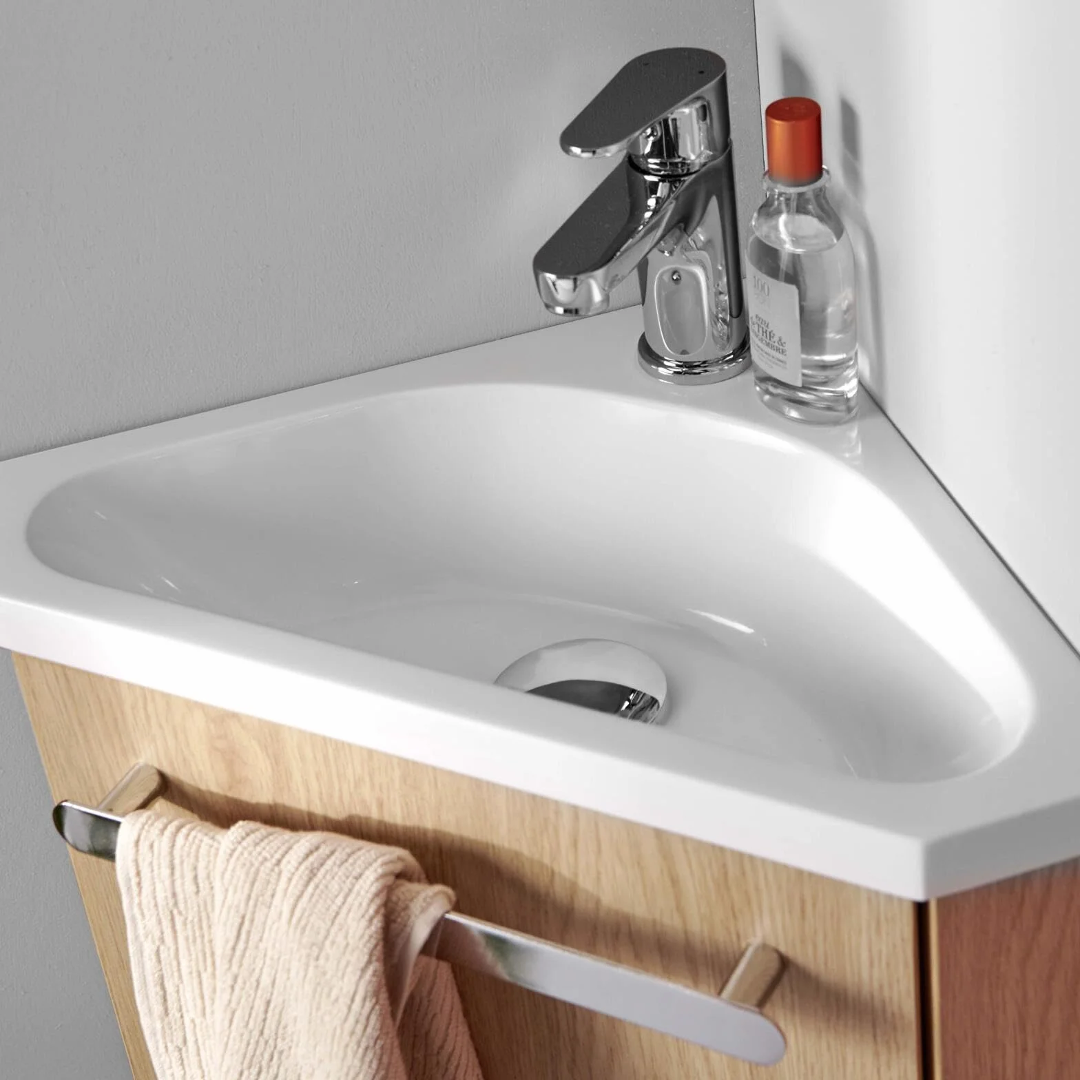 Mob-In Skino - Lavamanos de esquina con lavabo de resina, 35 x 53 x 35 cm