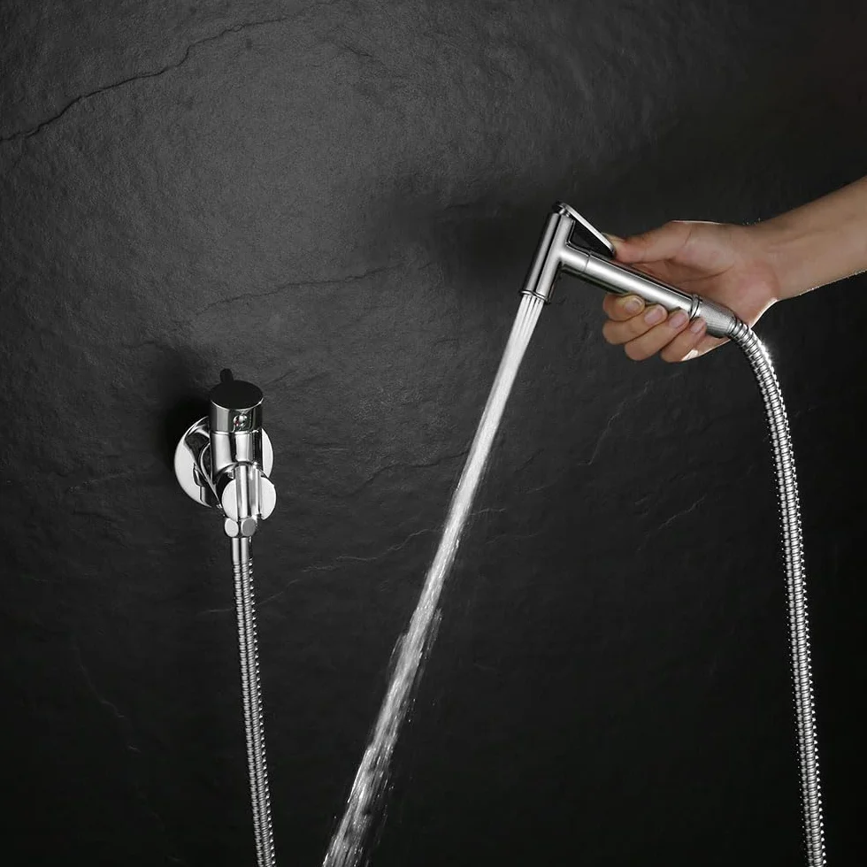 Kibath L473551 Grifo para el WC, higiene íntima para sustitución del Bidet, Monomando Agua fría y Caliente con Ducha de Mano. Diseño Redondo, Cromo Brillo