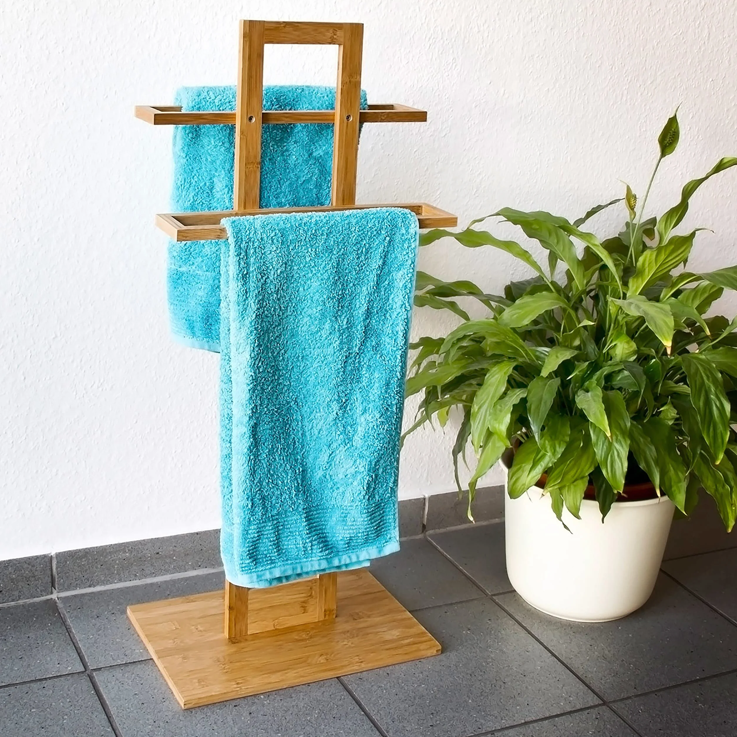 Relaxdays Toallero de Pie Bambú, Soporte para Toallas 37 x 25 x 85 cm, Estante para Baño, Portatoallas, Color Natural
