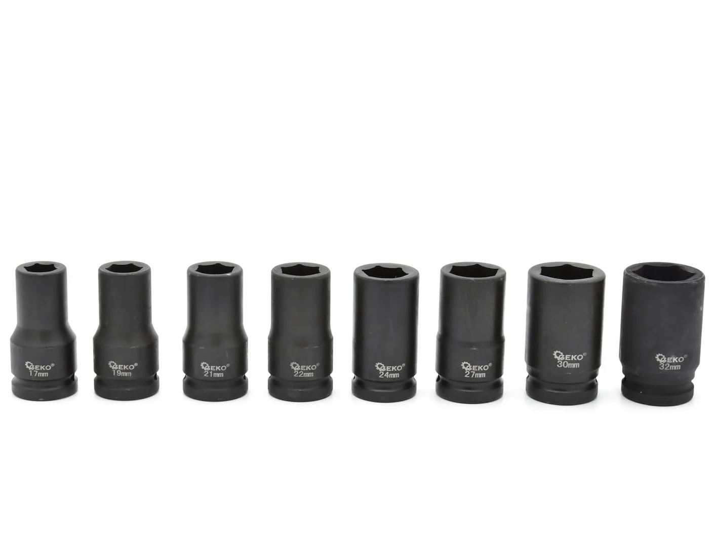 BSD Set de Vasos de Impacto de 3/4" - 8 Piezas en Maletín de Plástico, Incluye 17mm a 32mm, Ideal para Uso Profesional y Reparaciones Mecánicas.