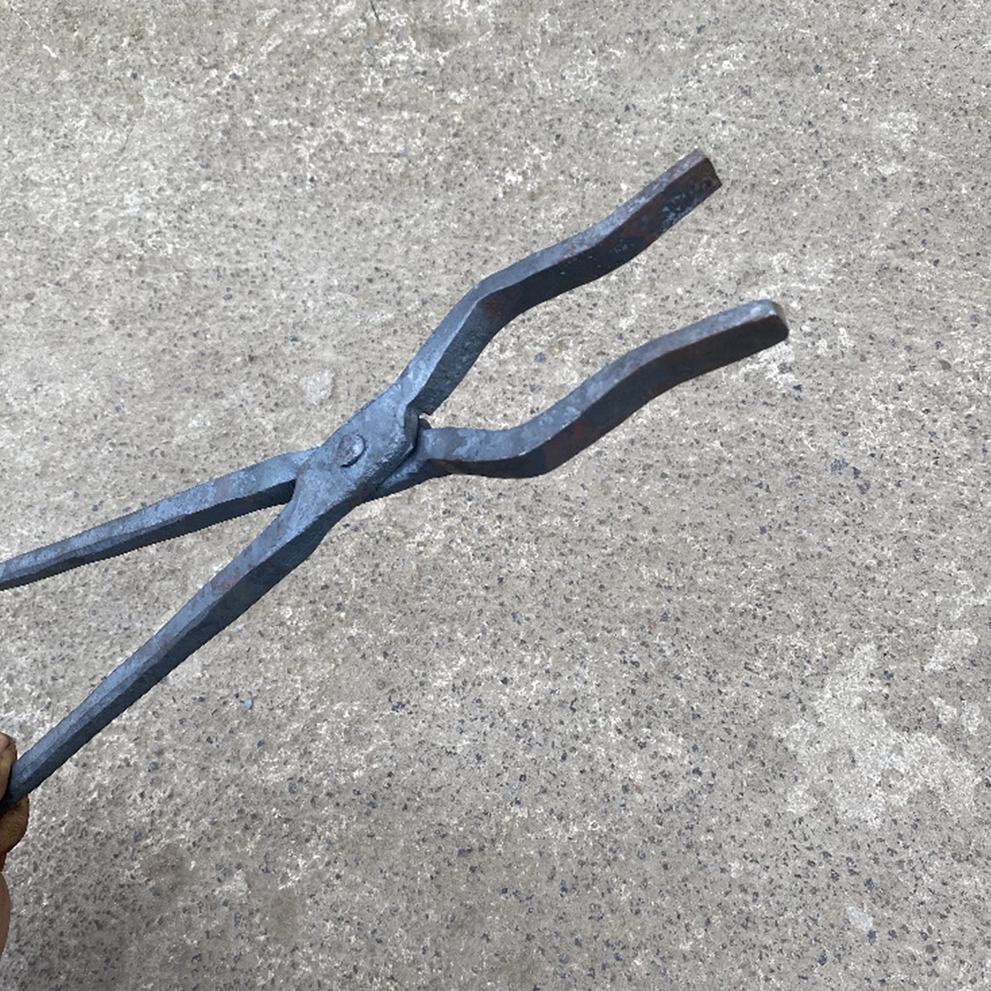 Tenaza de forja Pinzas de herrero Pinzas planas Pinzas de herrero de nariz redonda Tenaza de forja de 40-100cm para Anvil Ingeniero Herrero Forja,50cm