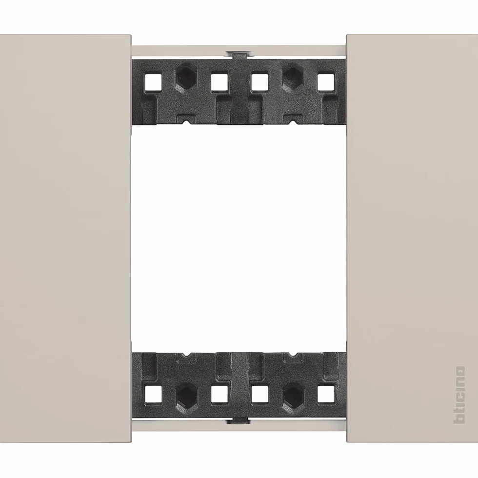 Legrand placa de pared y cubierta de interruptor KA4802KM