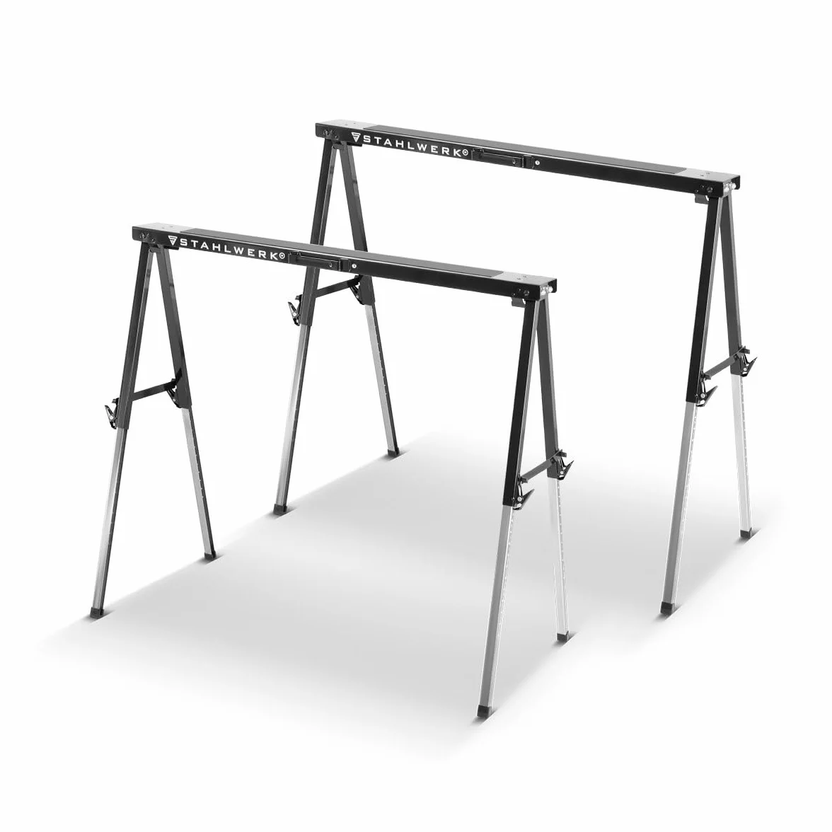 Caballete STAHLWERK SB-910 ST en un juego de 2 caballetes de metal con recubrimiento de polvo, altura ajustable de 645-910 mm, capacidad de carga de 150 kg y superficie antideslizante