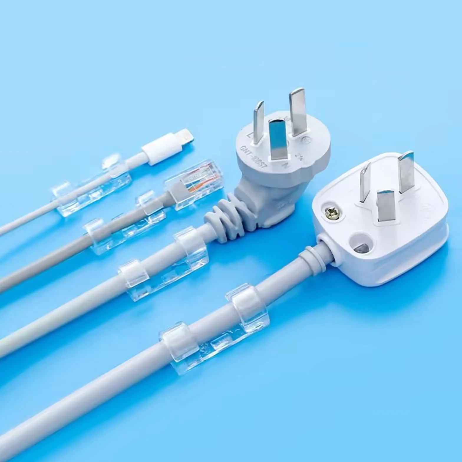 100 Abrazaderas de Cable, Soportes de Alambre de Pared, Abrazaderas Adhesivas para Cables Que Mantienen los Cables ordenados Debajo de escritorios (Black)