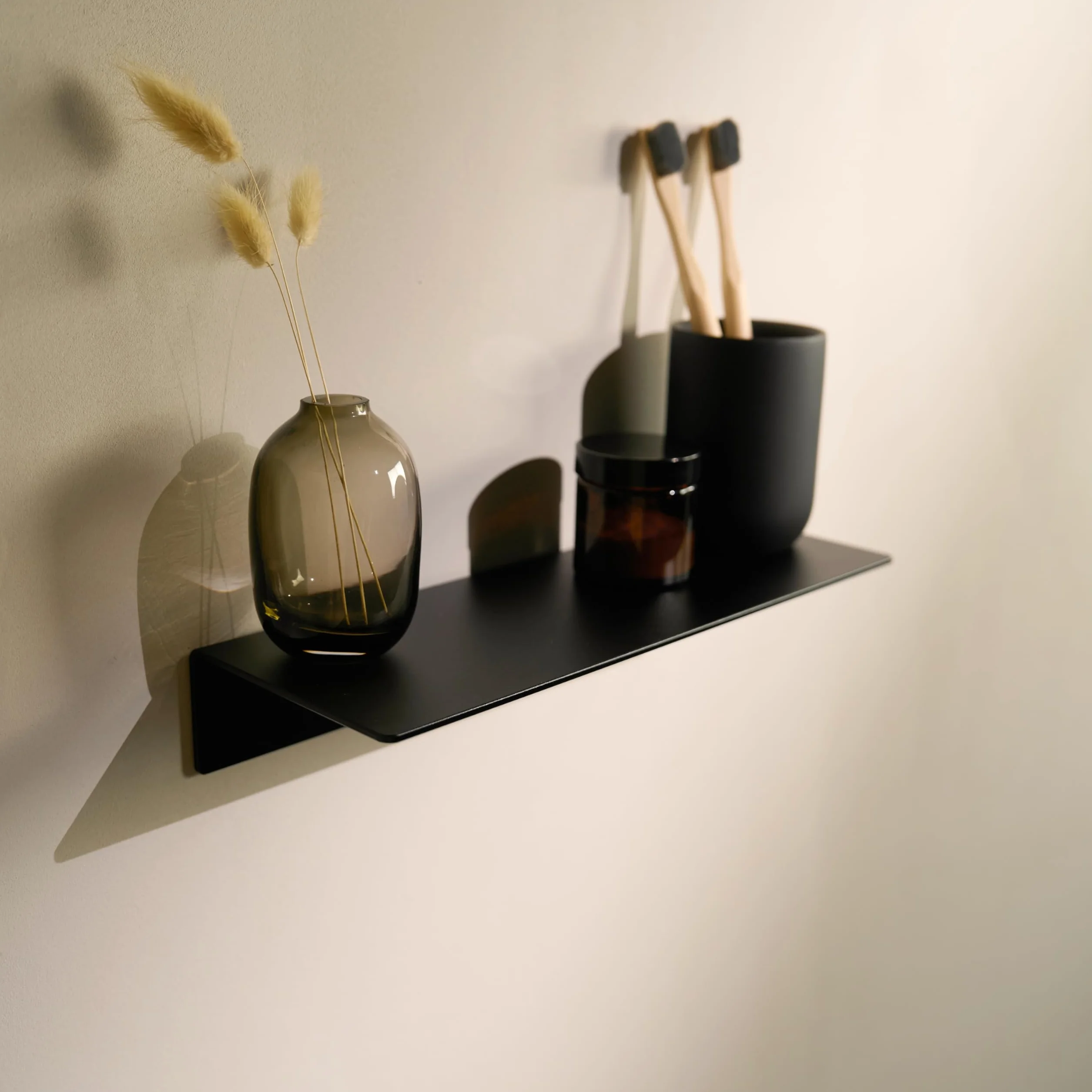 Design Hamburgo | Estantería de baño | Estantería de Pared (Negro Mate, 30 cm)