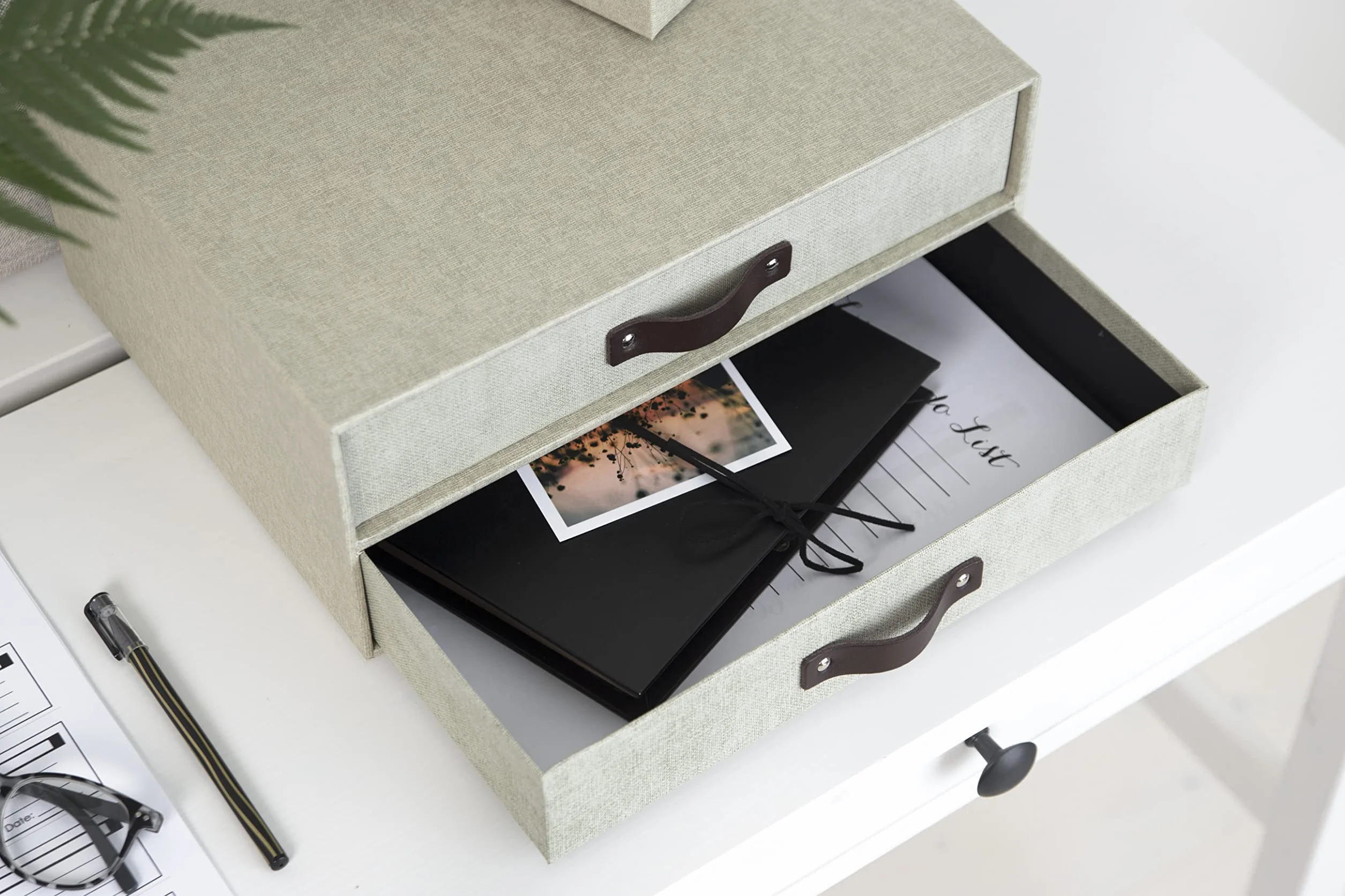 Bigso Box of Sweden Caja con cajones para documentos y material de oficina Organizador de escritorio 2 cajones beige
