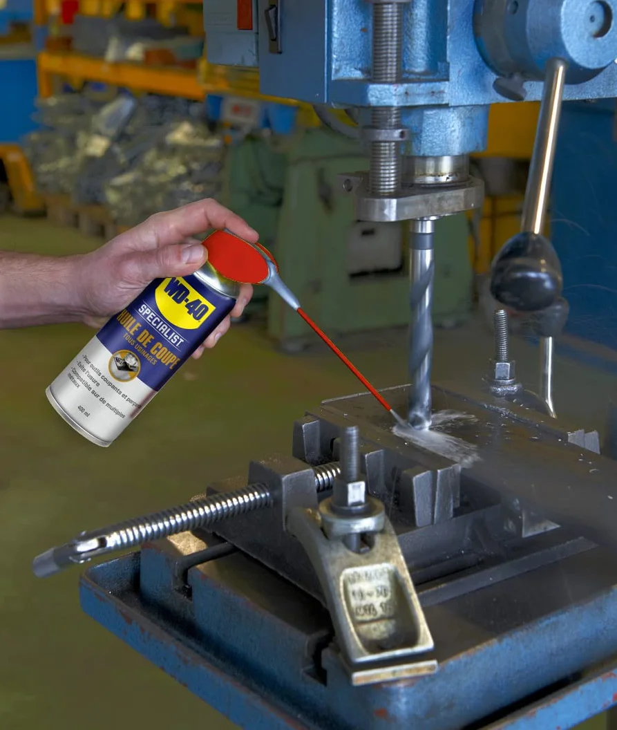 WD-40 Specialist - Aceite de corte - Aceite, maximiza la vida de los equipos de corte y perforación, taladros de columna y sierras - Pulverizador Doble Acción, Spray 360º - 400 ml