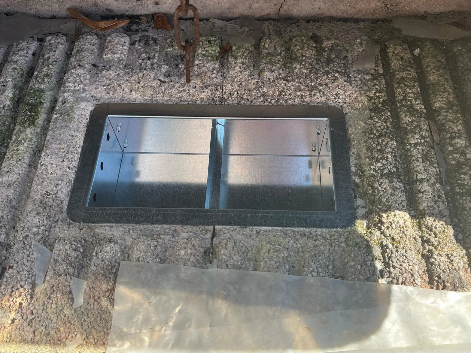 FONDERIA BONGIOVANNI | Cajón de chapa galvanizada | Recolección de cenizas | Cajón para chimenea | 30x16x8 h cm | Equipo Chimenea