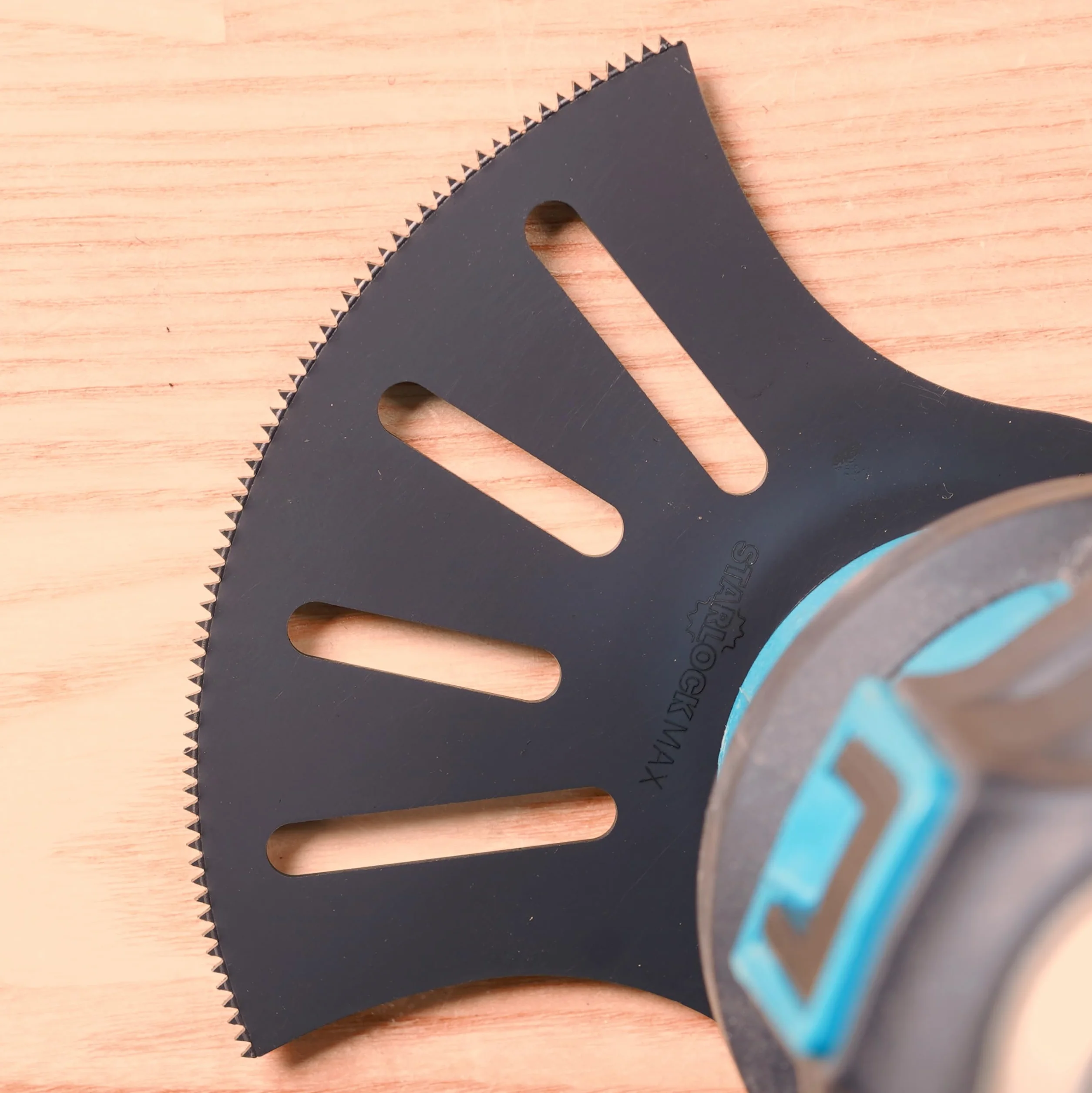Makita B-66422 Starlock Max Plunge Blade 100x50mm 15TPI BiM Madera/Metal