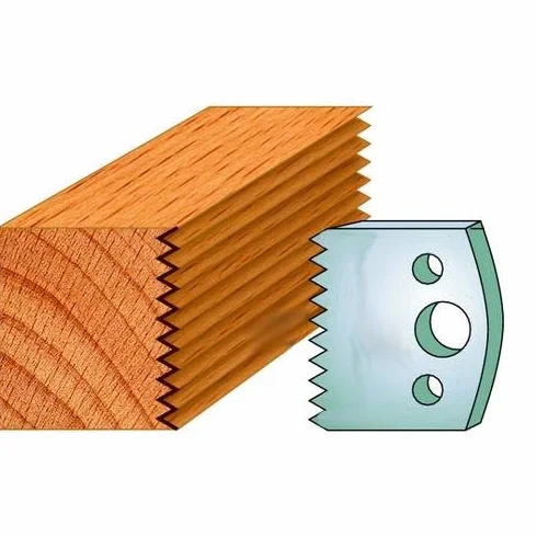 CMT 690.117 Tools, Arándano