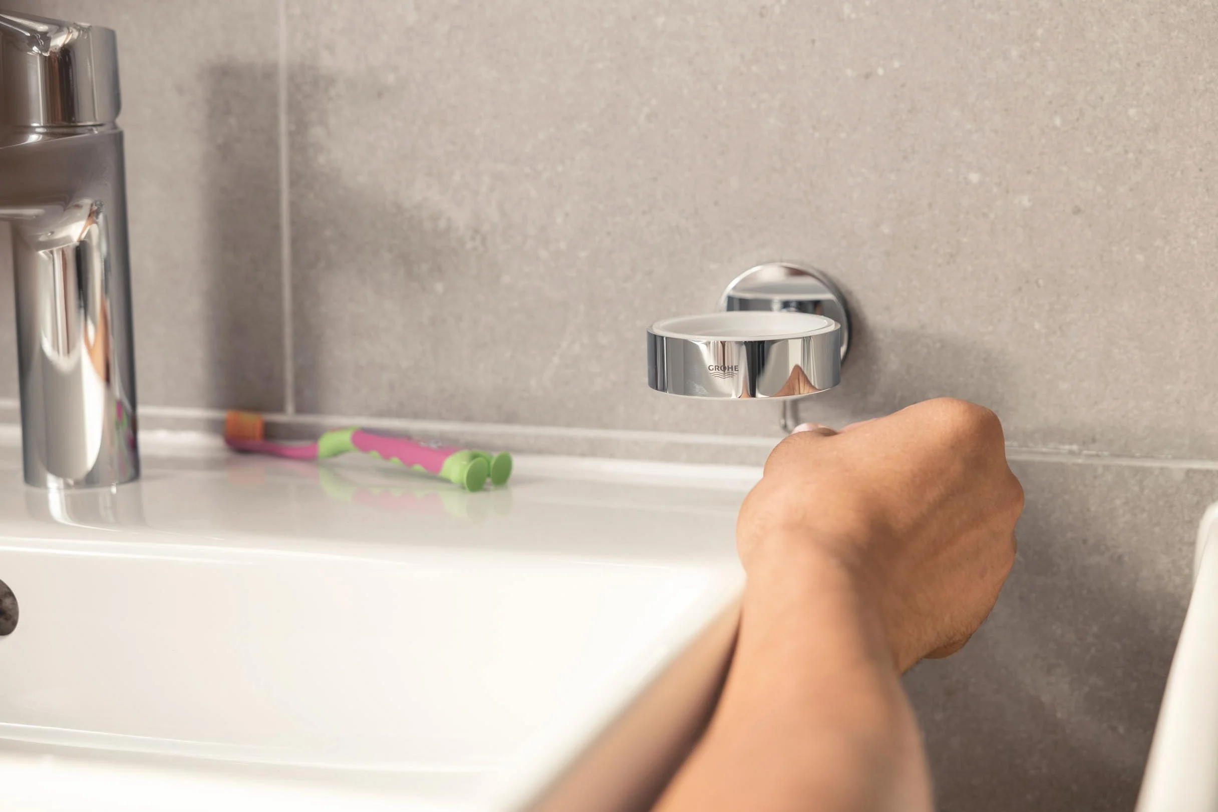 GROHE Placa de montaje de repuesto para taladrar o pegar para accesorios de baño GROHE Quickfix 40917000