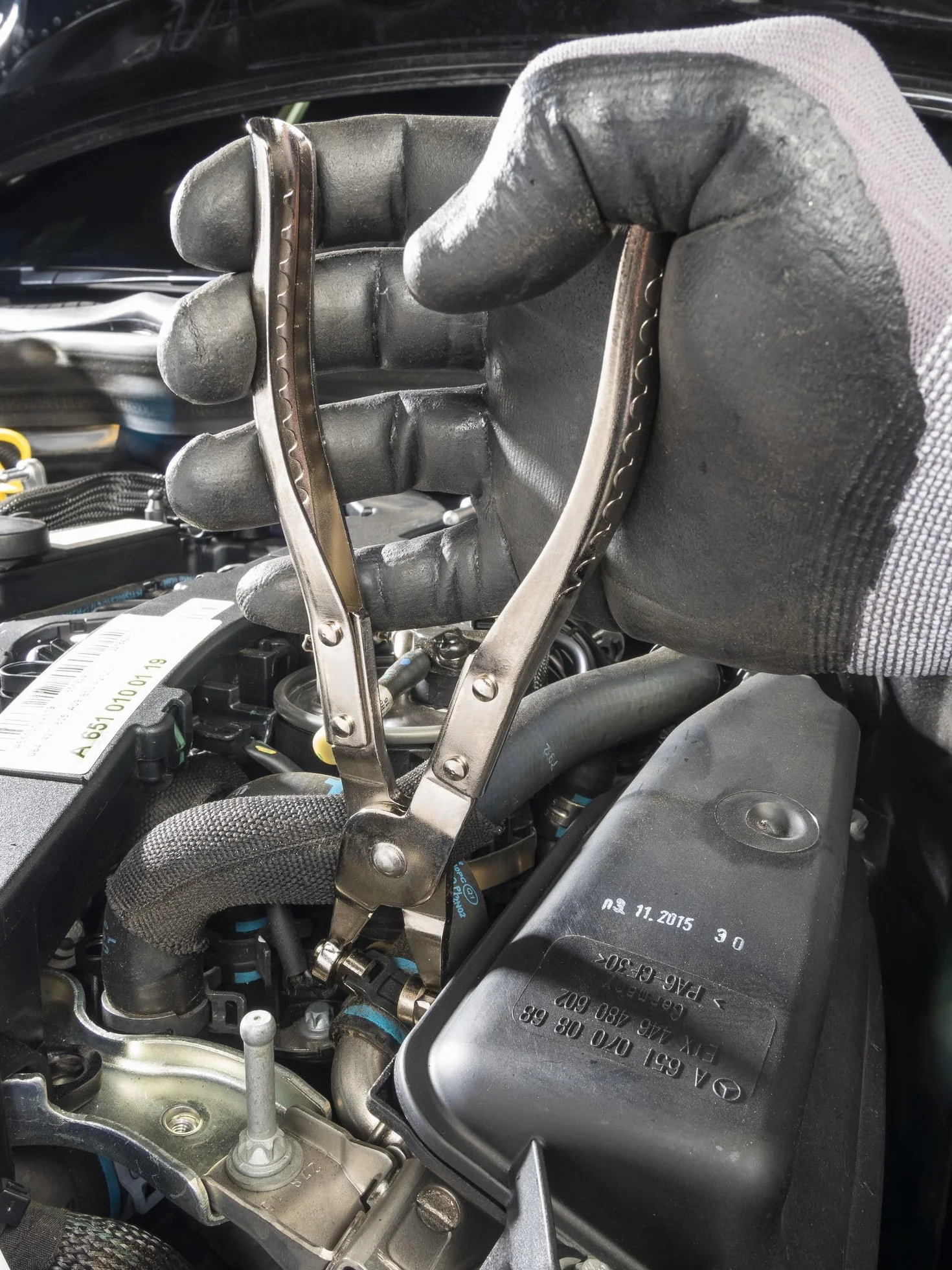 HAZET Alicates para abrazaderas de manguera 798-5 I Mordazas giratorias I Perfecto para abrazaderas de banda con resorte en VW, AUDI, OPEL, UVM.