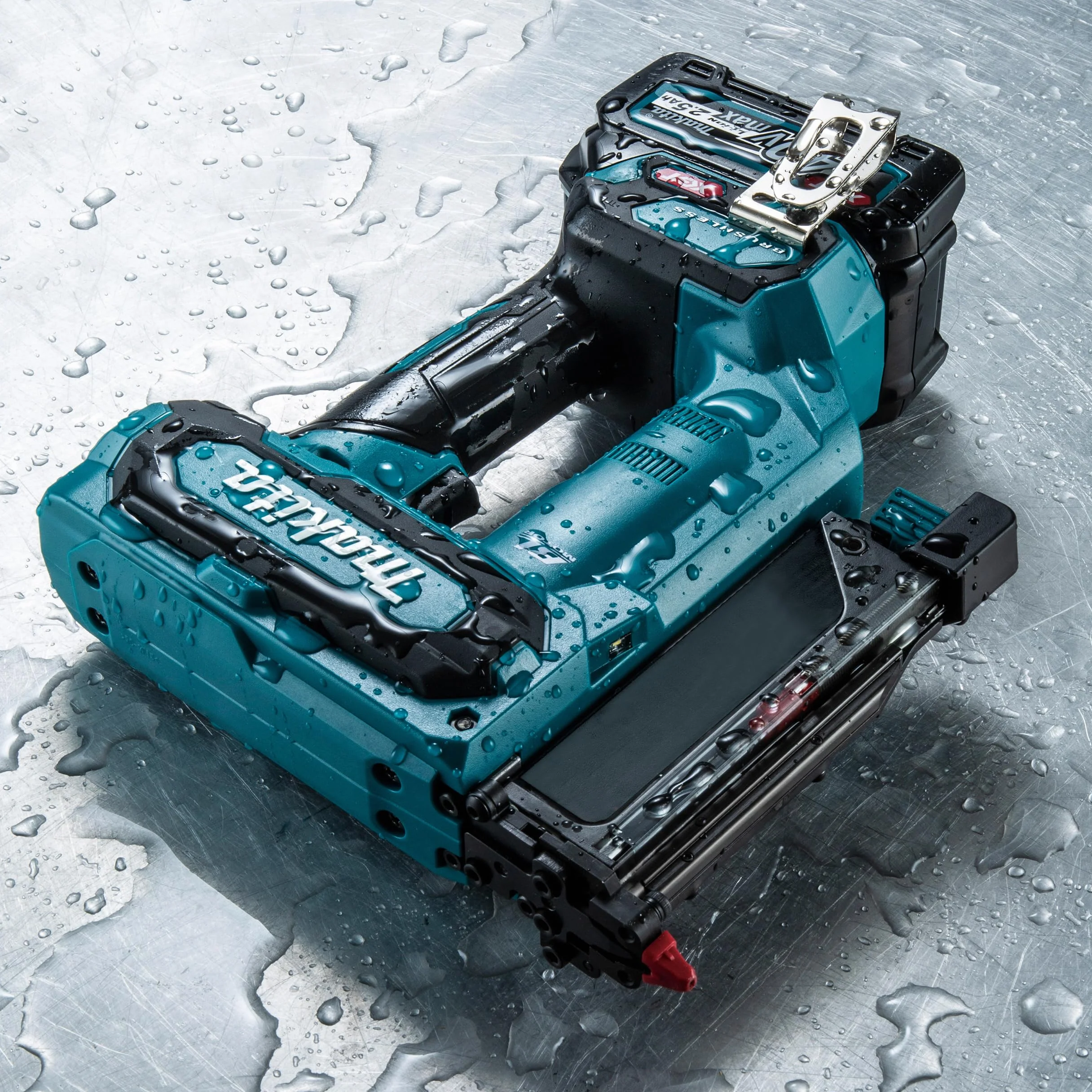 Makita PT001GZ Clavadora sin escobillas 40V Max Li-ion XGT Baterías y cargadores no incluidos