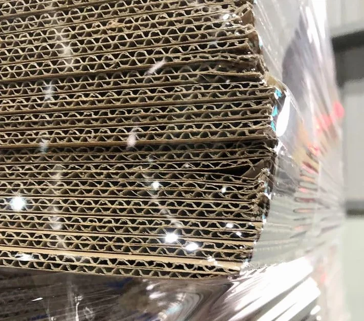 Film Transparente para Embalar | 50cm de Ancho x 200 Metros de Longitud | Rollo de Film para Embalaje Industrial y Paletizar, Plástico de Alta Elasticidad y Resistencia. (6 UNIDADES)
