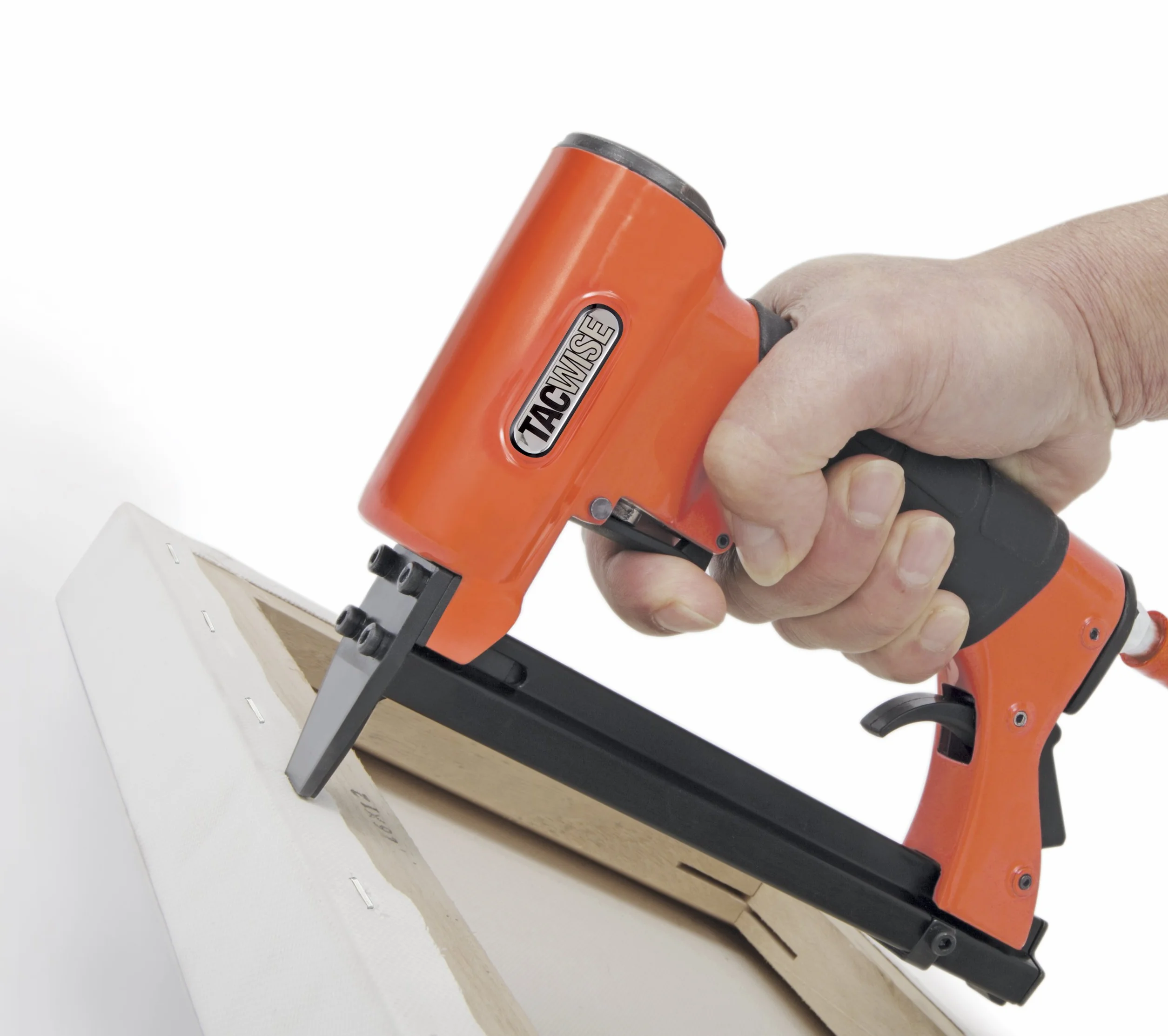 TACWISE 1190 Grapadora Neumática para Tapicería A7116V con Grapas (compresor de aire no incluido)