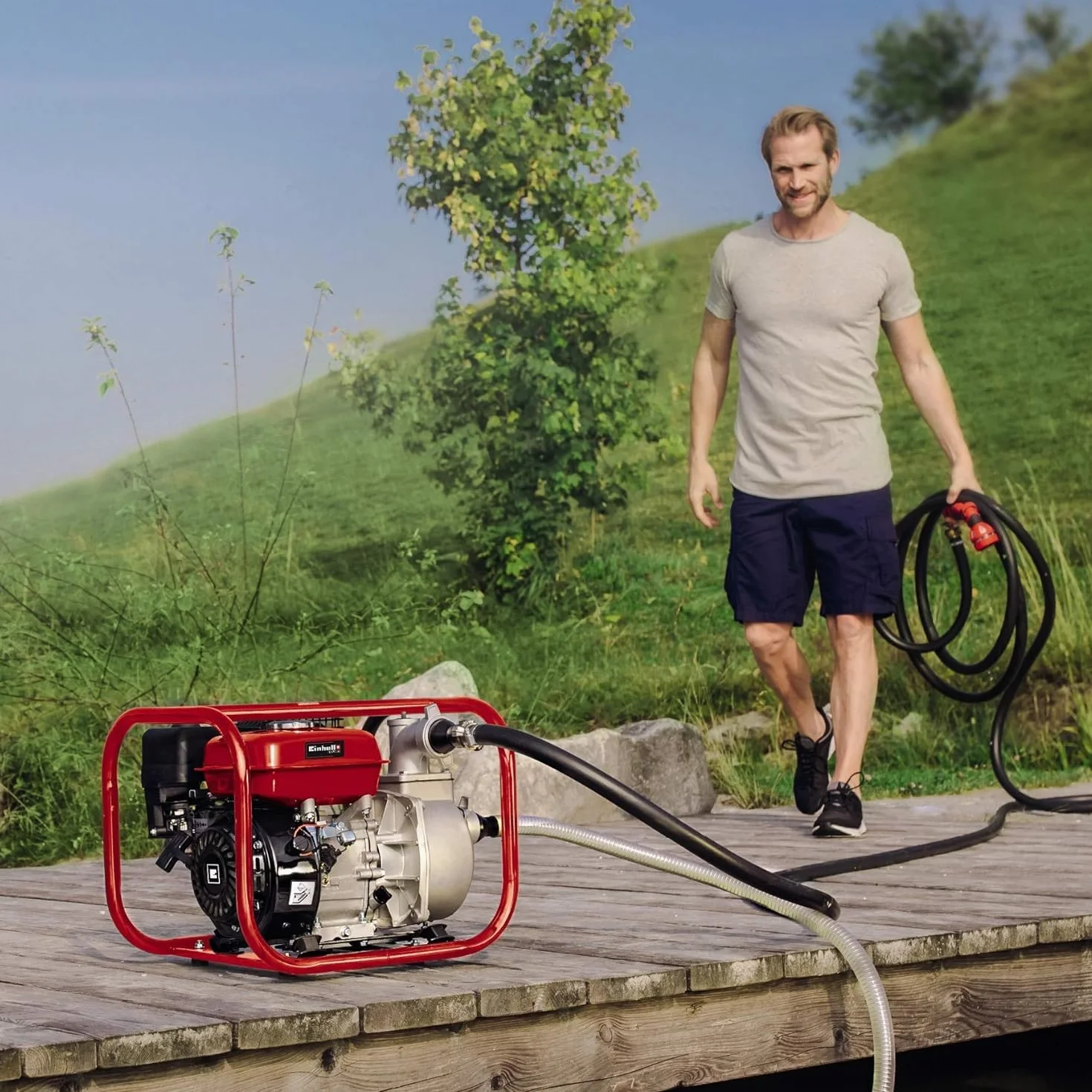 Einhell Bomba de agua a gasolina GE-PW 46 (4,6 kW, motor de 4 t., caudal máximo 23.000 l/h, depósito de 3,6 l, fusible de bajo nivel de aceite, incl. adaptador p. conexión de manguera/rosca exterior)