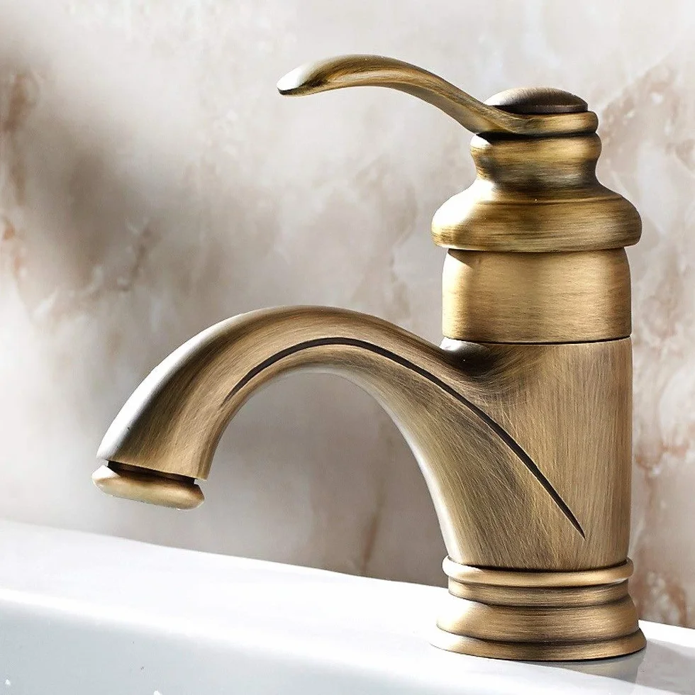 Antiguo Retro Baño Grifo Europeo Lavabo Caliente y frío Lavabo del baño Grifo mezclador Acabado de bronce Vintage Ollas Spray Dibujo Balcón Bar Aseo Manos de lavado Grifos de agua