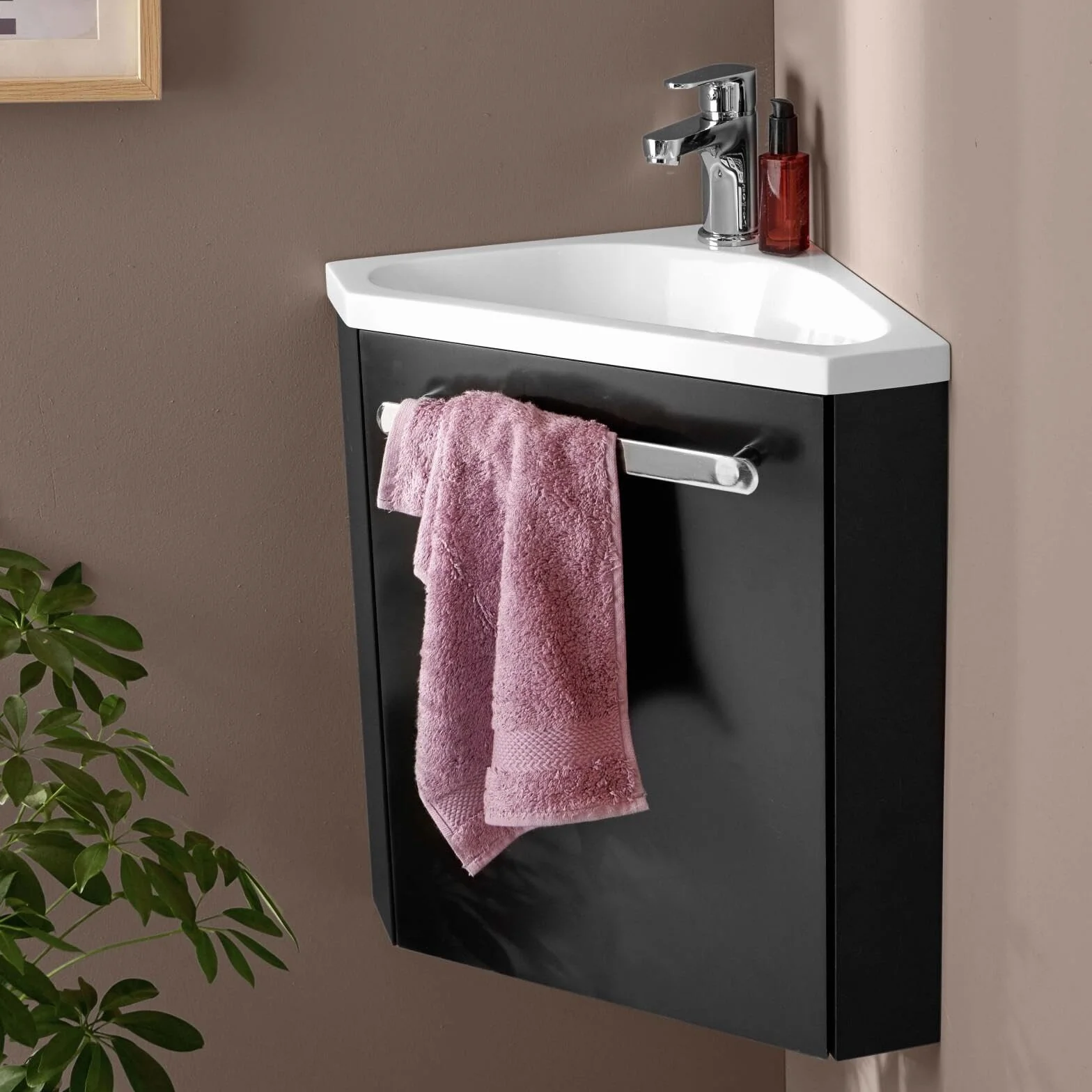 Mob in Skino - Lavamanos de esquina con lavabo de resina, color negro