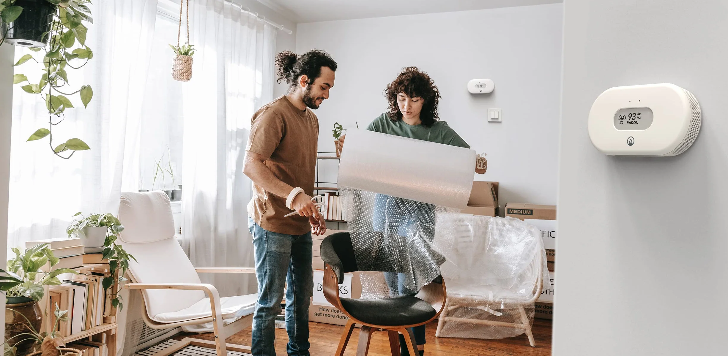 Airthings View Radon Monitor gazu radonu z Wi-Fi i funkcją huba