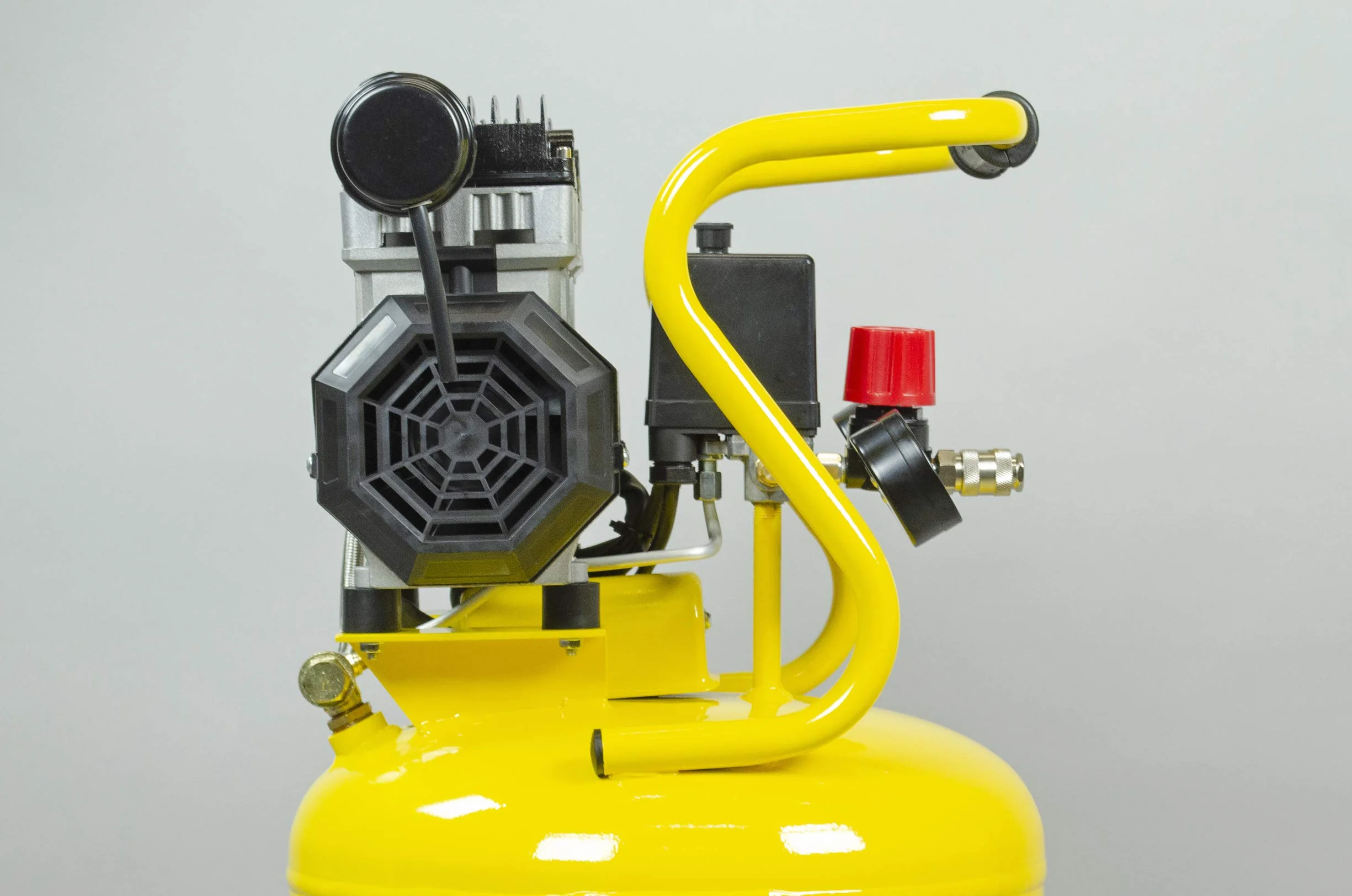 Stanley SXCMS1350VE Compresor Muy silencioso, 50 litros, Amarillo