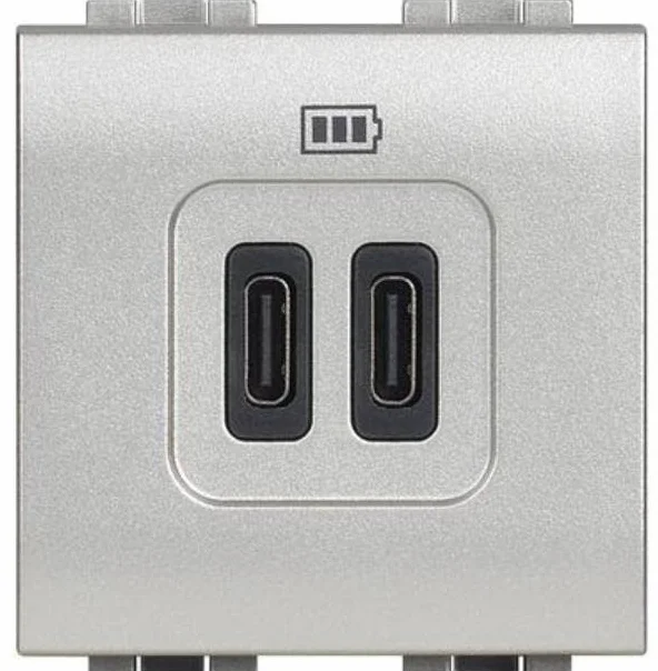 Base cargador 2xUSB C+C2 módulosBTICINO Livinglight NT4286C2Tech