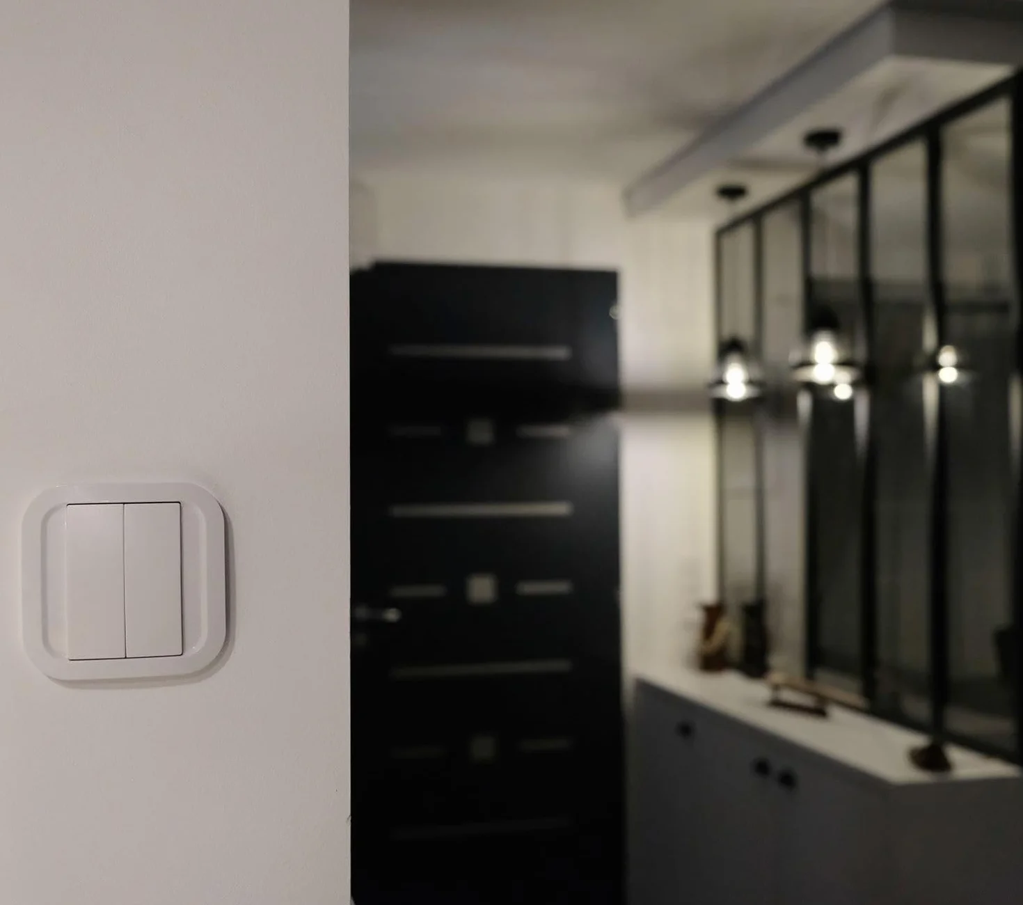 Nodon - Philips Hue Interruptor Inalambrico Sin Pilas Ni Batería - Zigbee | Interruptor Inteligente para Intensidad Luminosa - Instalación Rápida - Smart Switch Compatible con Bridge Philips Hue v2