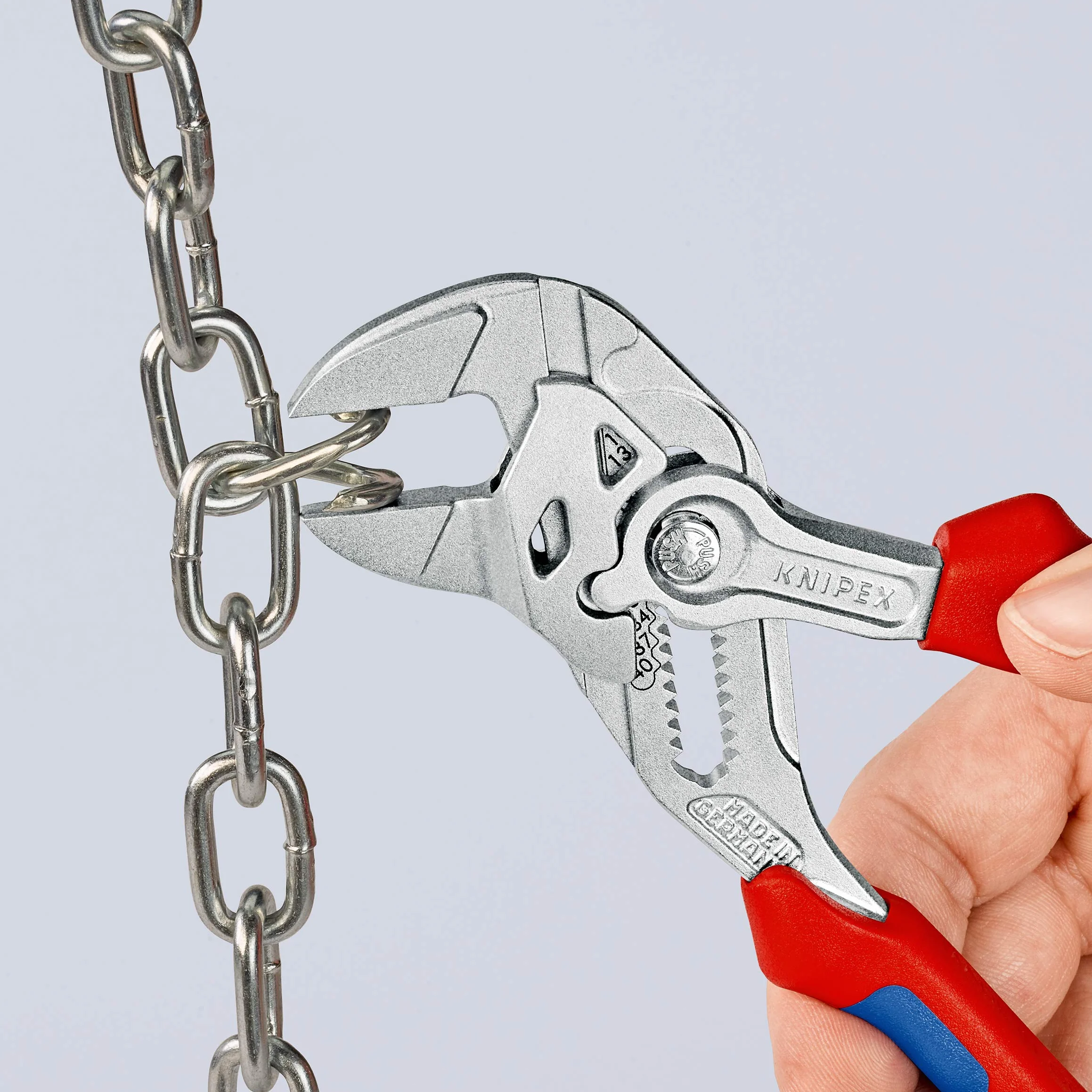 KNIPEX Tenaza llave alicate y llave en una sola herramienta en blister cromado con fundas multicomponentes, con anilla de fijación, 86 05 180 T BK