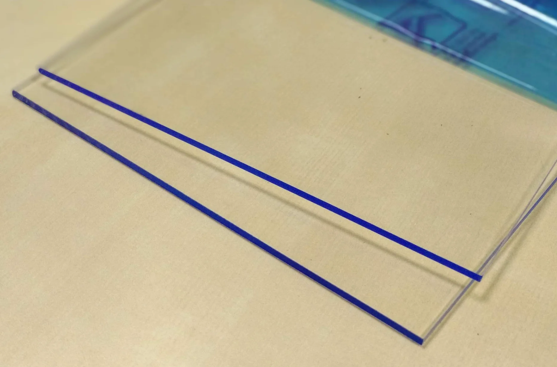 Metacrilato transparente 3mm - Corte a medida - Compre superficie que necesite e indique su medida exacta - 0.70 m2