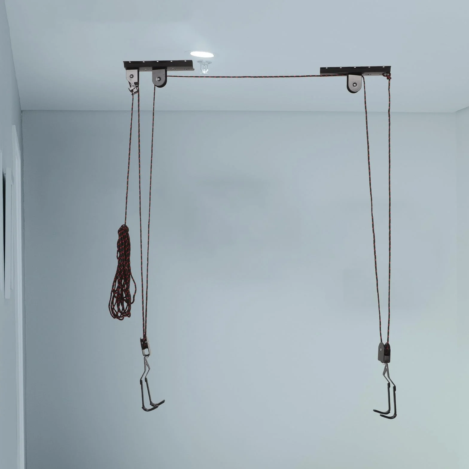 Lurrose Elevador de Bicicletas para Garaje en Acero Negro, Soporte Seguro y Ahorro de Espacio para Colgar Bici en Pared en Casa o Garaje