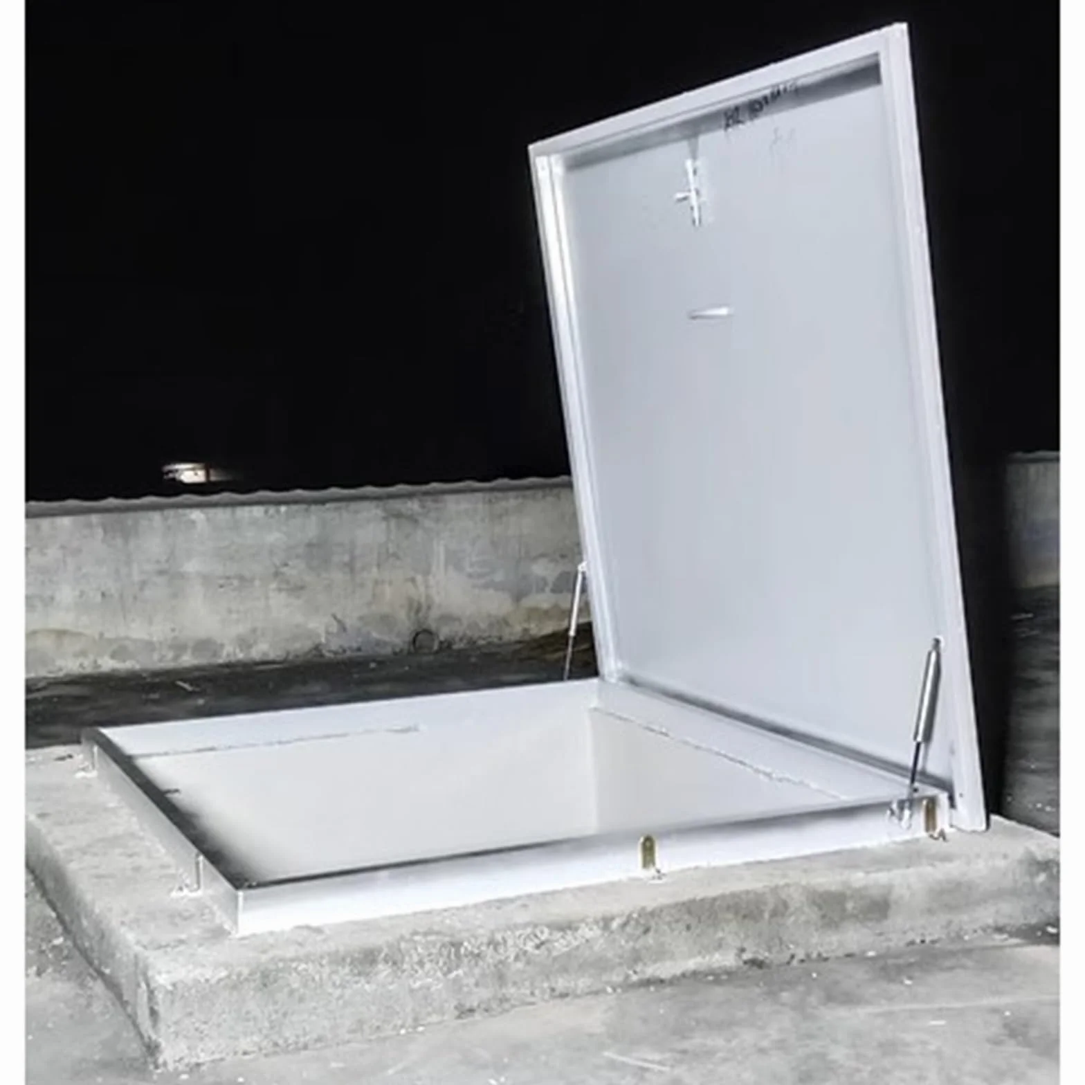 Genérico Puerta de Acceso para Techo Personalizable, Resistente y Resistente, antirrobo e Impermeable para Mantenimiento de sótanos, trampilla de Acceso de Metal (65 x 55 cm/25,6 x 21,7 Pulgadas)