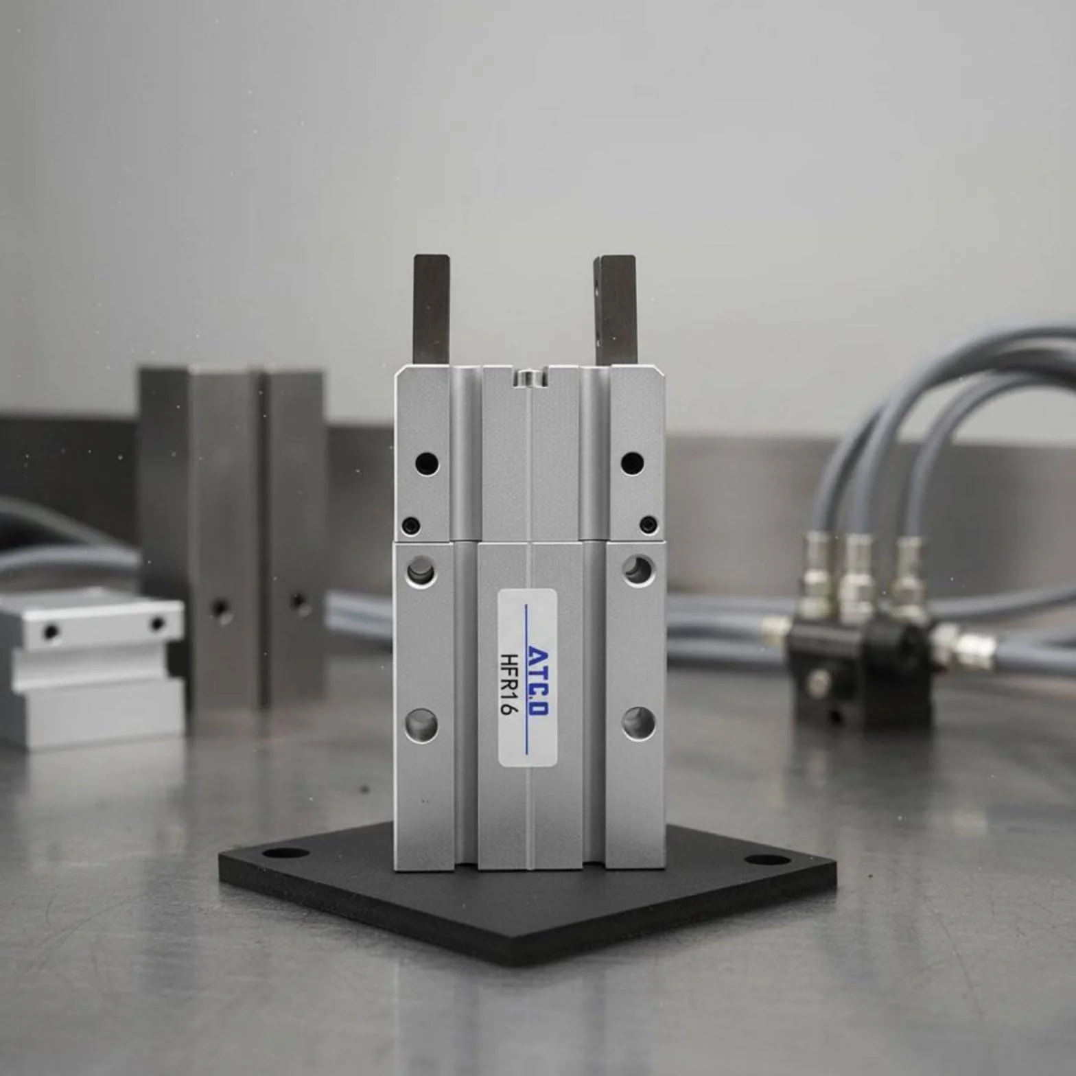 Pinza Neumática MHY2 Pinza Cilindro Garra Apertura Amplia de Doble Acción con Aleación de Aluminio y Preparación para Adecuada para Ensamblaje, HFR25