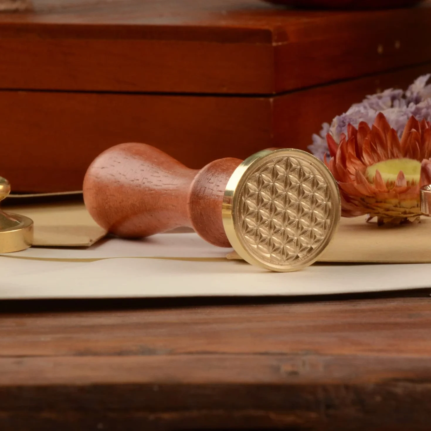 Sellos de cera de cobre con mango de madera, sello de geometría sagrada (flor de la vida)