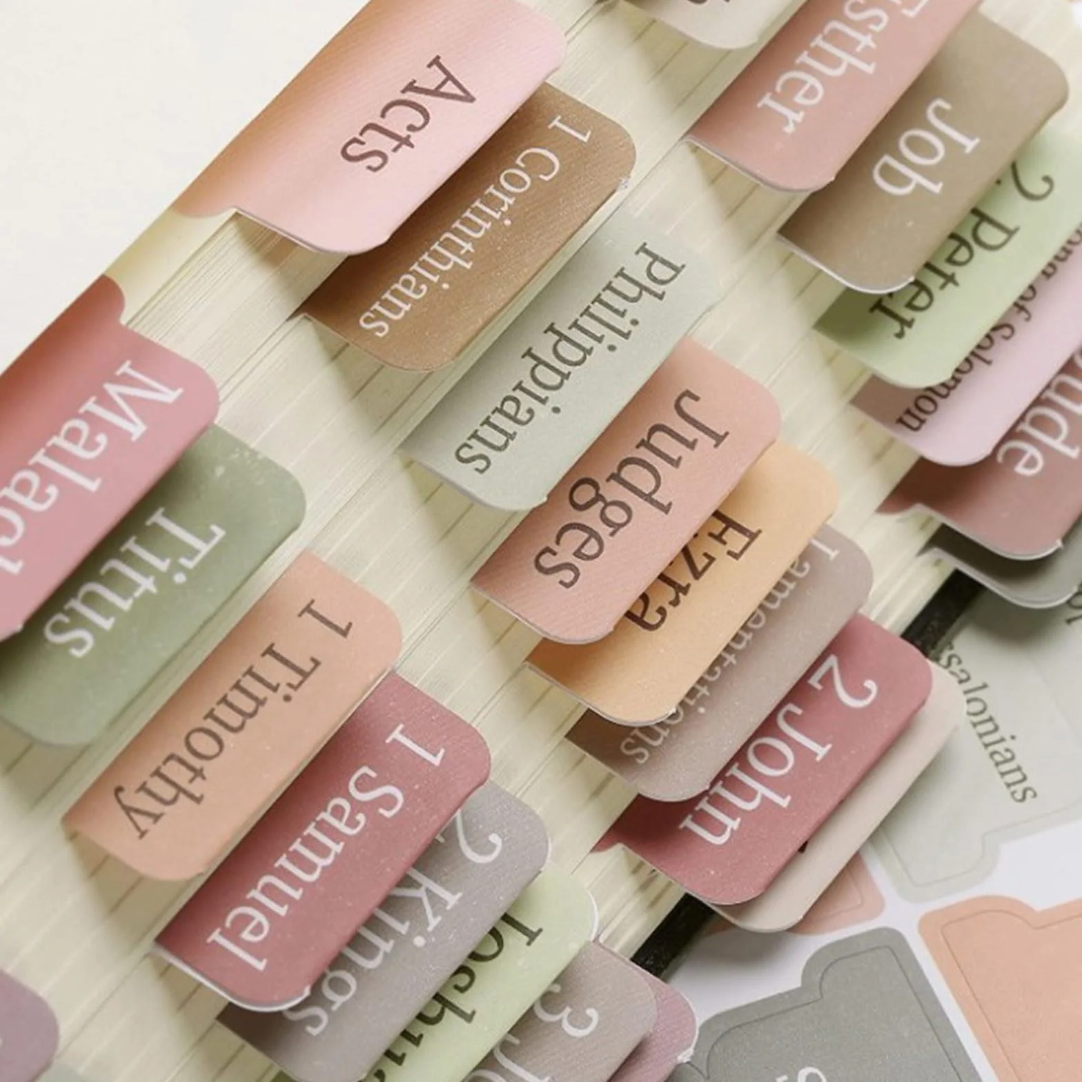 Pegatinas con pestañas laminadas de la Biblia, rosa y gris, 75 uds, regalo cristiano para mujeres