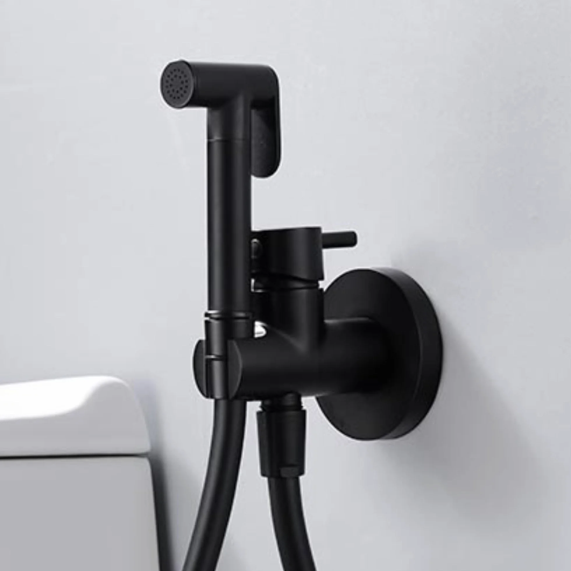 IMEX - Ducha Bidet Agua Fría y Caliente Color Negro Mate | Grifo Bidet Empotrado para WC | Ducha Higiénica Monomando para Inodoro | Grifería Sustituto de Bidé | Serie Munich