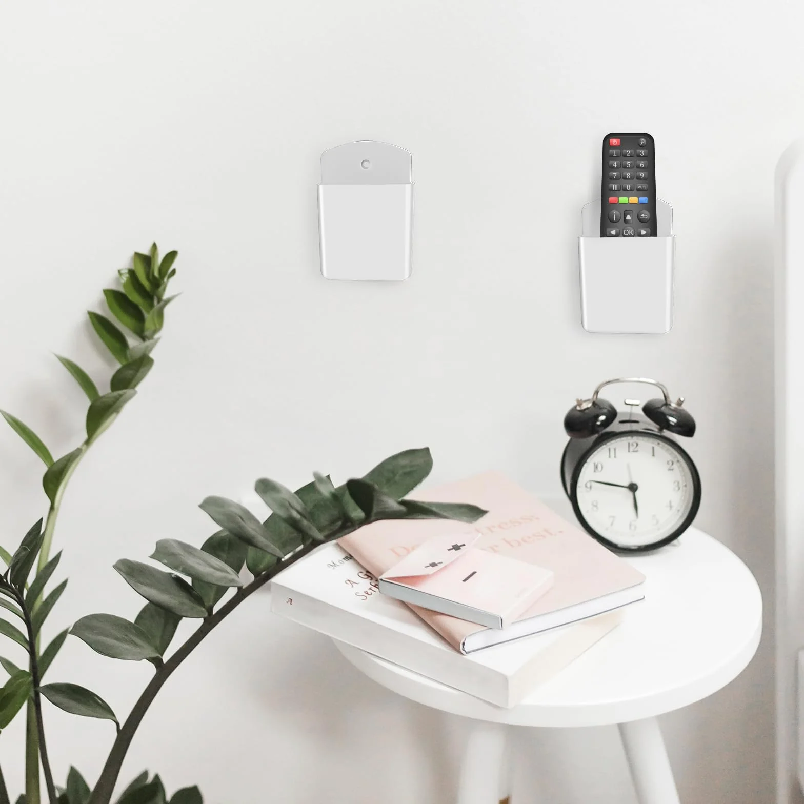Prasacco 2 Piezas Soporte para Mando a Distancia, Soportes Autoadhesivos, Organizador de Pared Blanco